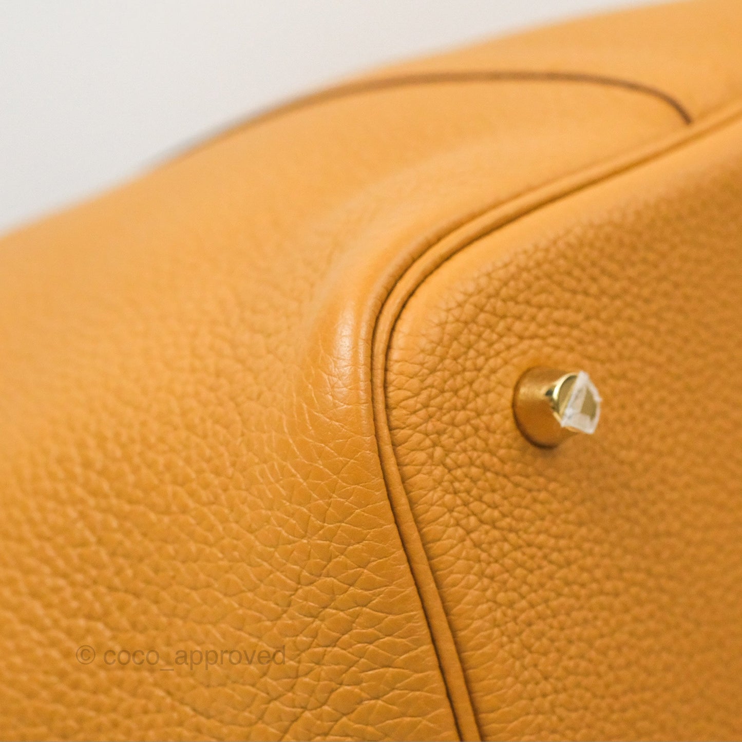 Hermès Picotin Lock 22 Sesame 2S TM Taurillon Maurice Gold Hardware