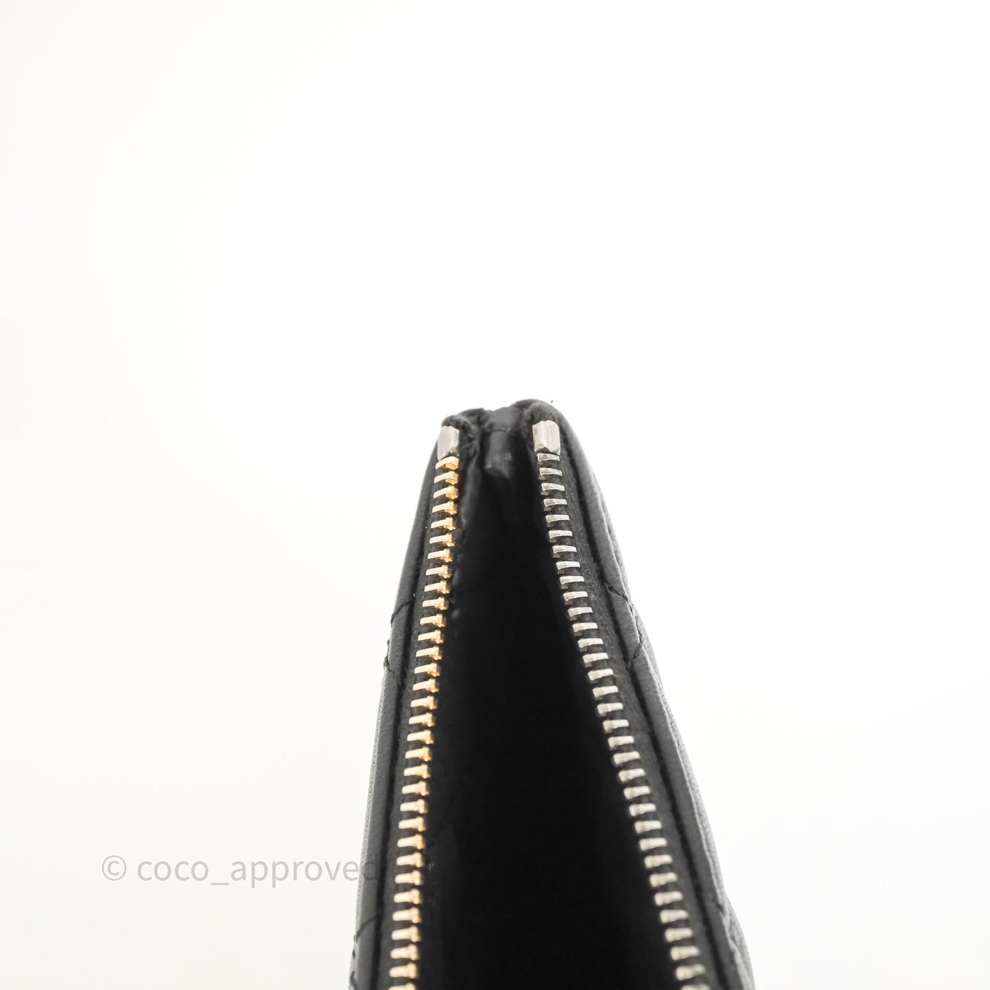 Chanel Classic Zipper O Case Black/ White Gold Hardware