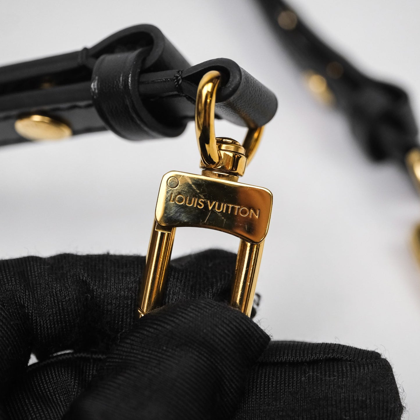 Louis Vuitton NéoNoé MM Black Monogram Canvas