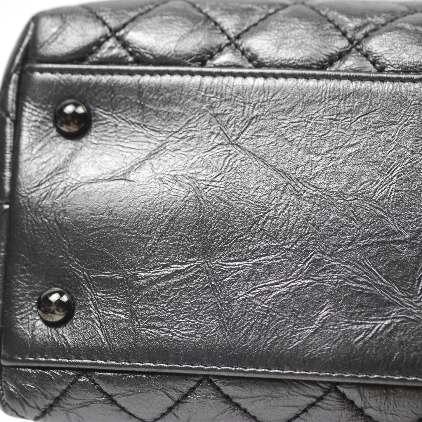 Chanel Medium Coco Handle Quilted Aged Calfskin Iridescent Dark Grey So Black Hardware