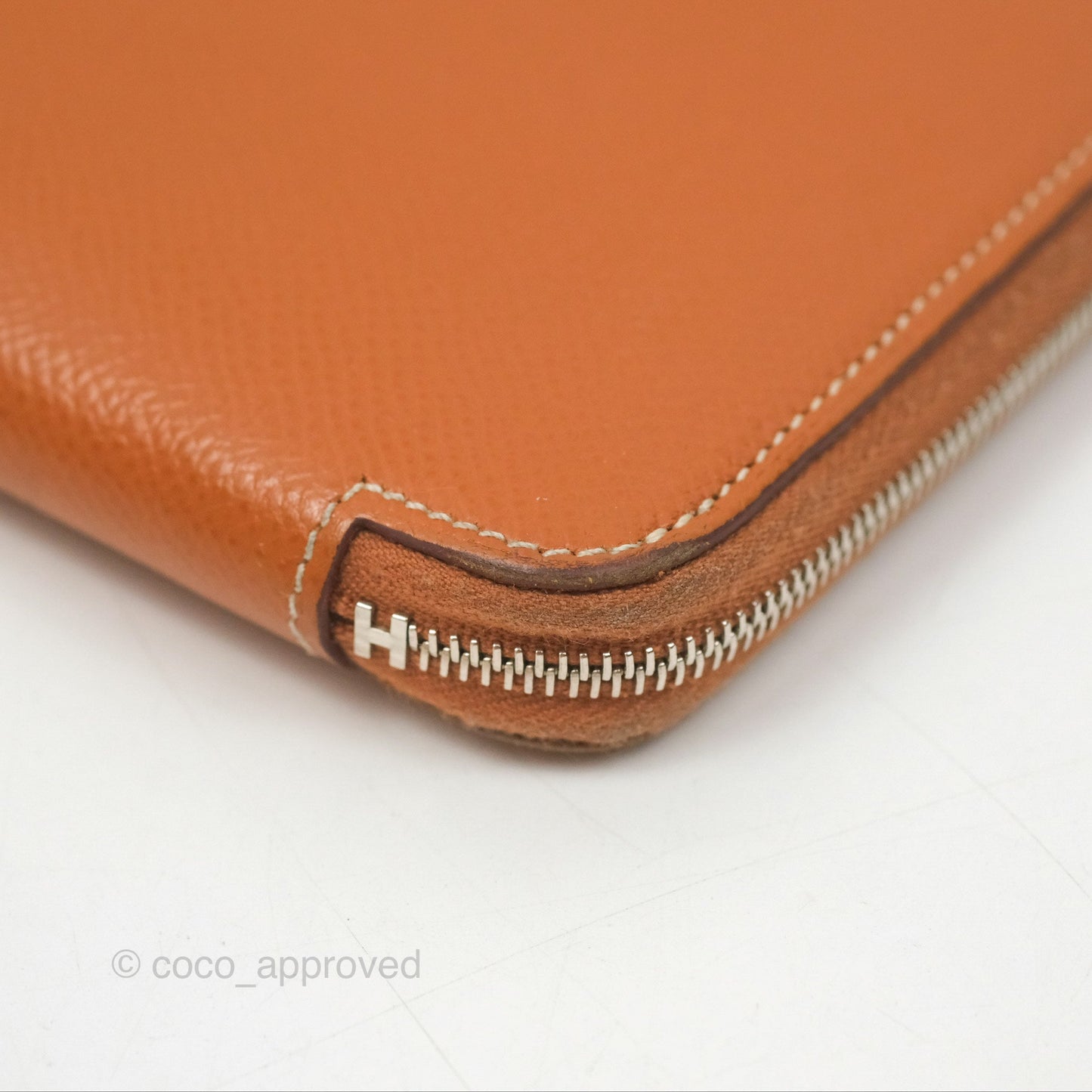 Hermès Silk In Classique Long Wallet Gold Epsom