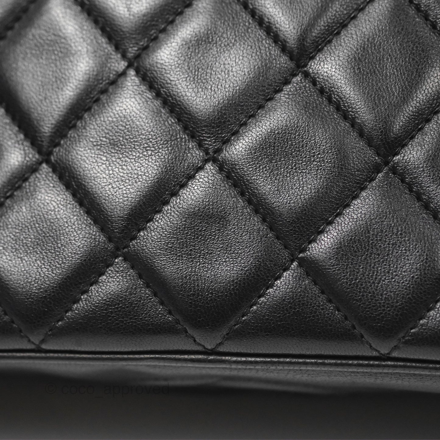 Chanel Vintage Quilted Shoulder Bag Black Lambskin Gold Hardware