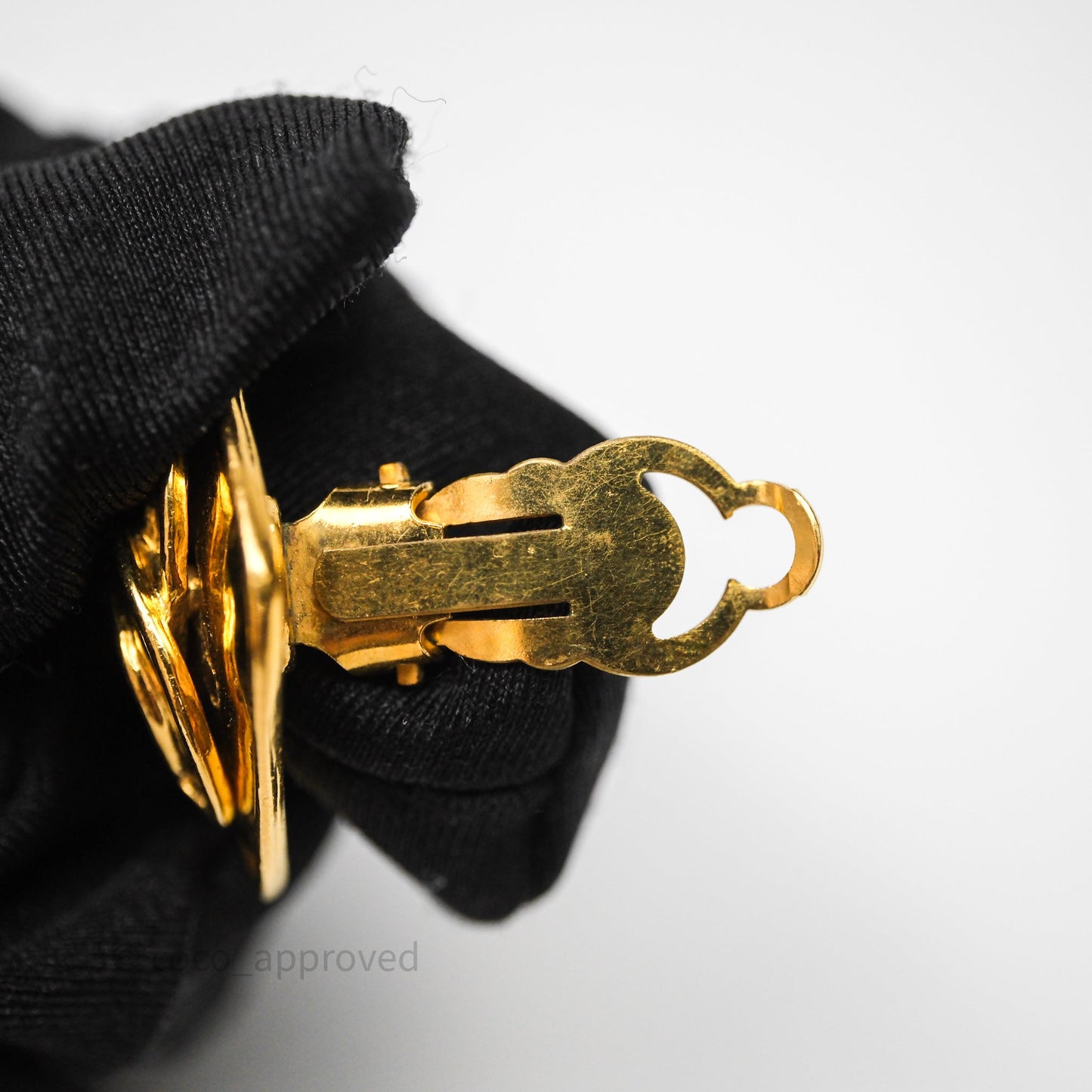Chanel Square Ear Clip Gold Tone 94P
