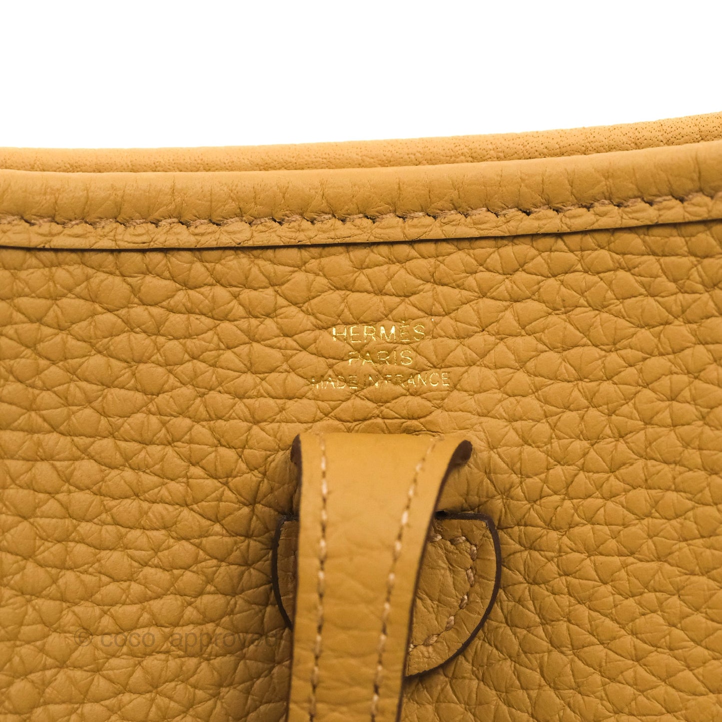 Hermès Mini Evelyne 16 Biscuit 48 Camel Clemence Gold Hardware