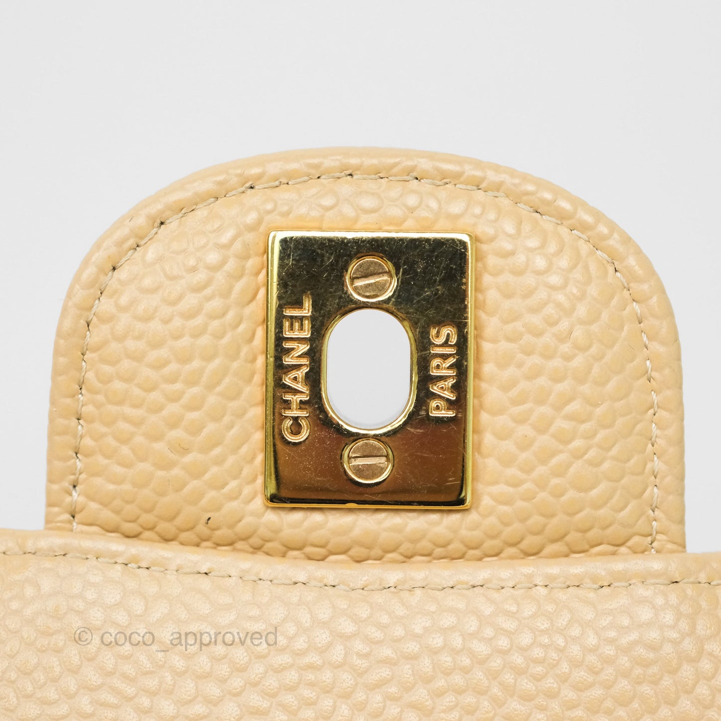 Chanel M/L Medium Classic Flap Quilted Beige Caviar Gold Hardware
