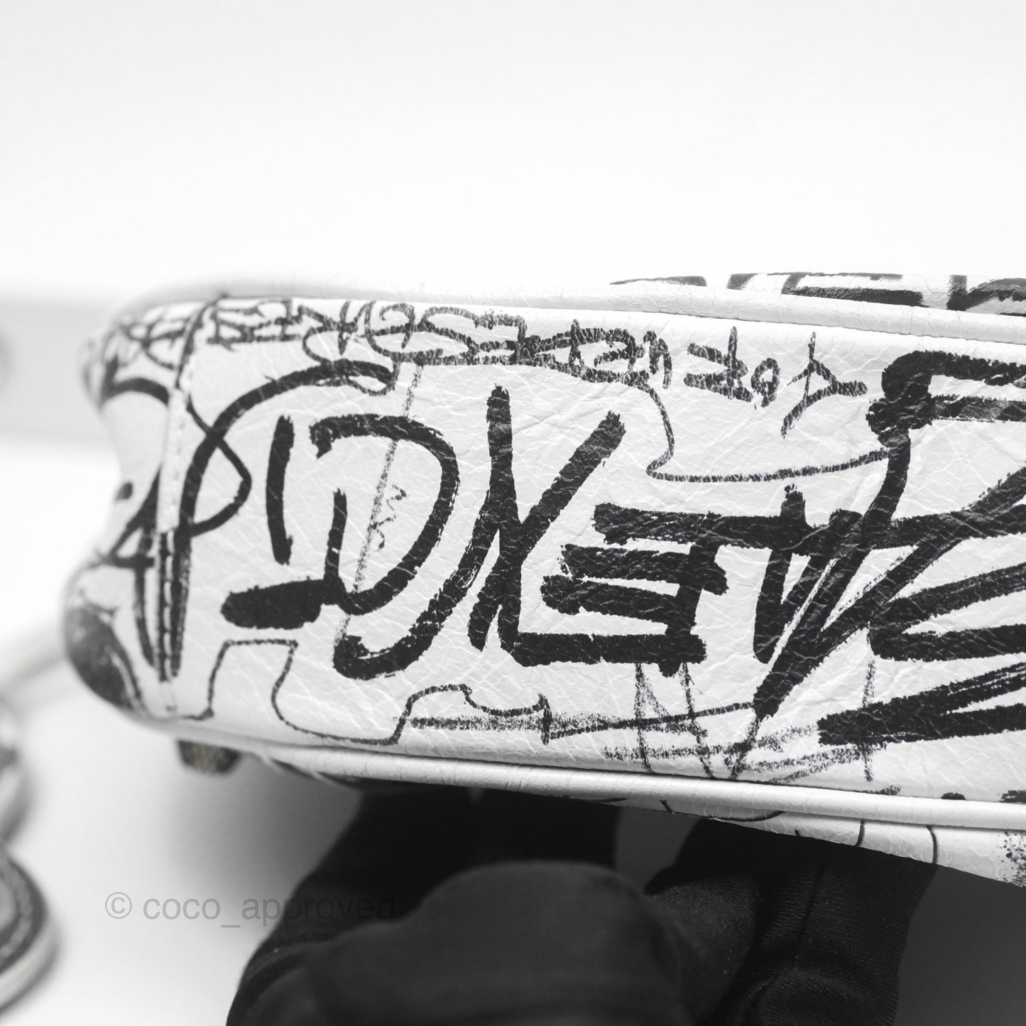 Balenciaga XS Graffiti Le Cagole Shoulder Bag White Black