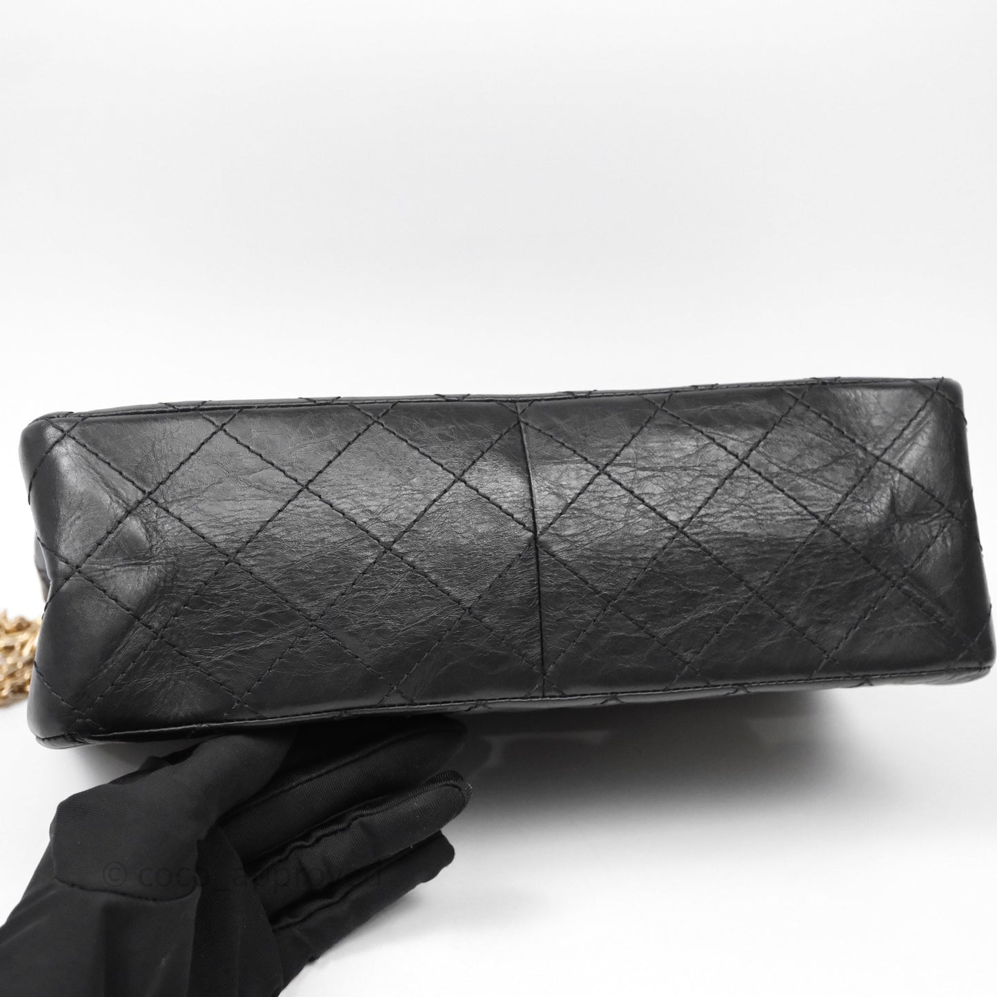 Chanel Reissue 226 Quilted Aged Calfskin Black Aged Gold Hardware