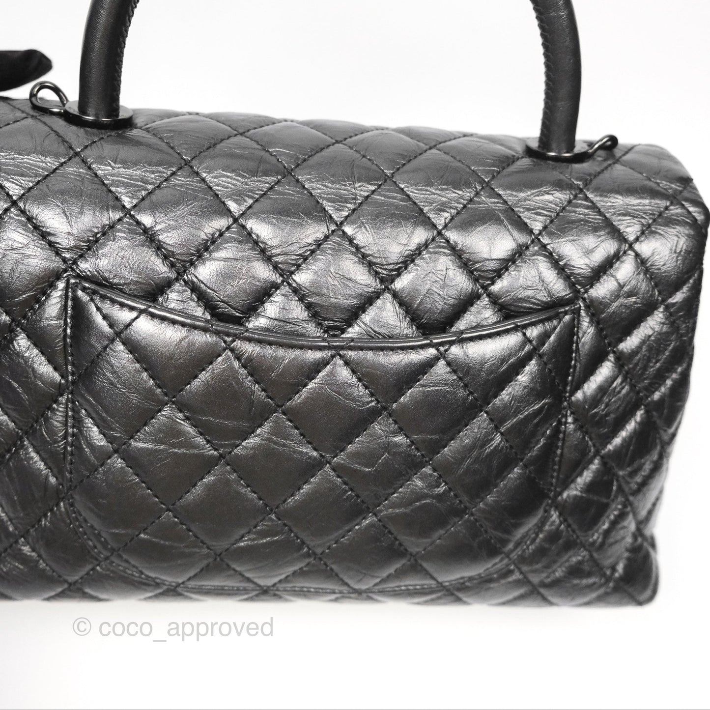 Chanel Medium Coco Handle Quilted Aged Calfskin Iridescent Dark Grey So Black Hardware