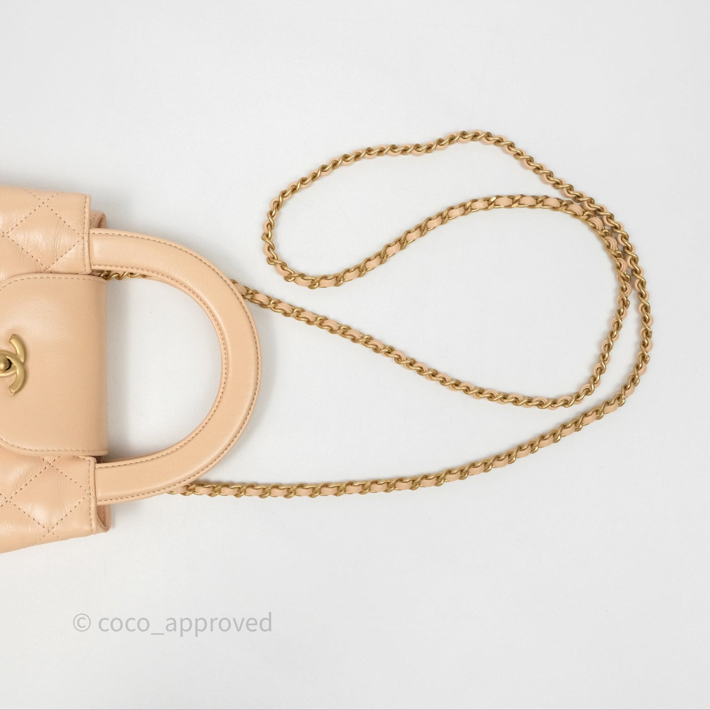 Chanel Kelly Bag Quilted Light Beige Shiny Crumpled Calfskin Aged Gold Hardware