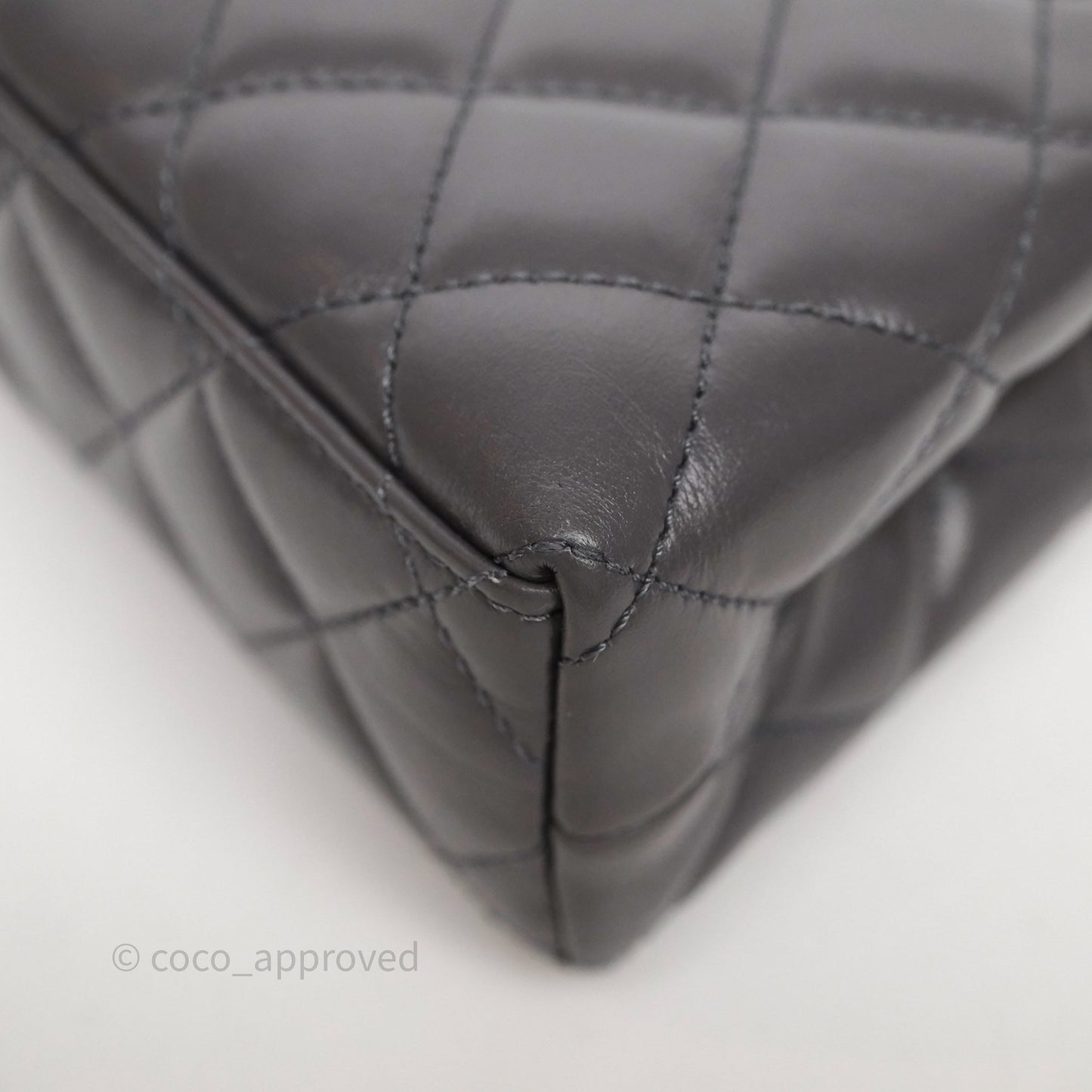 Chanel Kelly Bag Quilted Grey Shiny Crumpled Calfskin Aged Gold Hardware