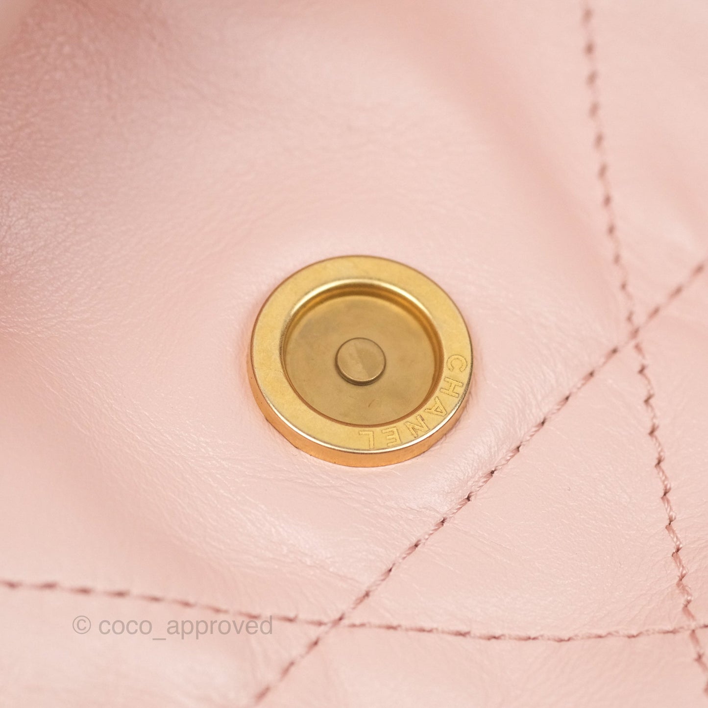Chanel 22 Small Quilted Pink Shiny Crumpled Calfskin Aged Gold Hardware