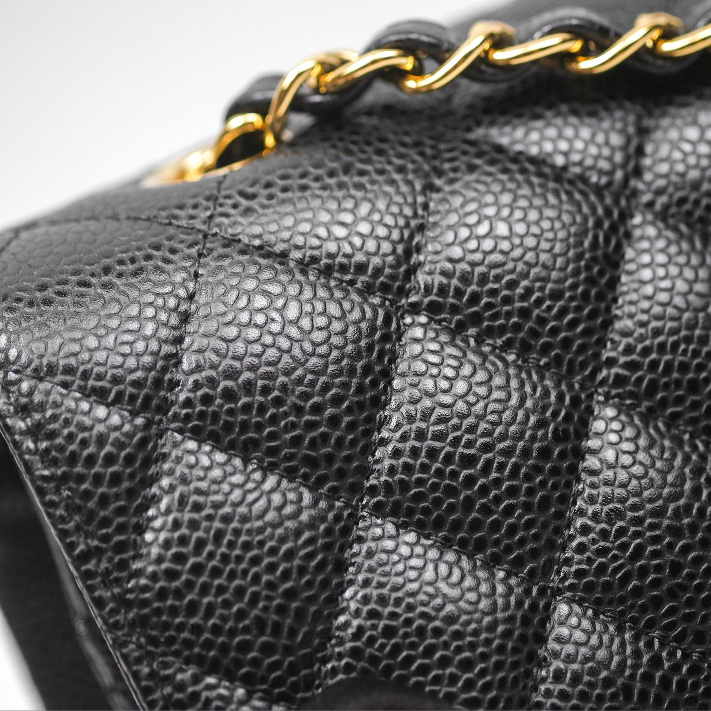 Chanel Classic M/L Medium Flap Quilted Black Caviar Gold Hardware