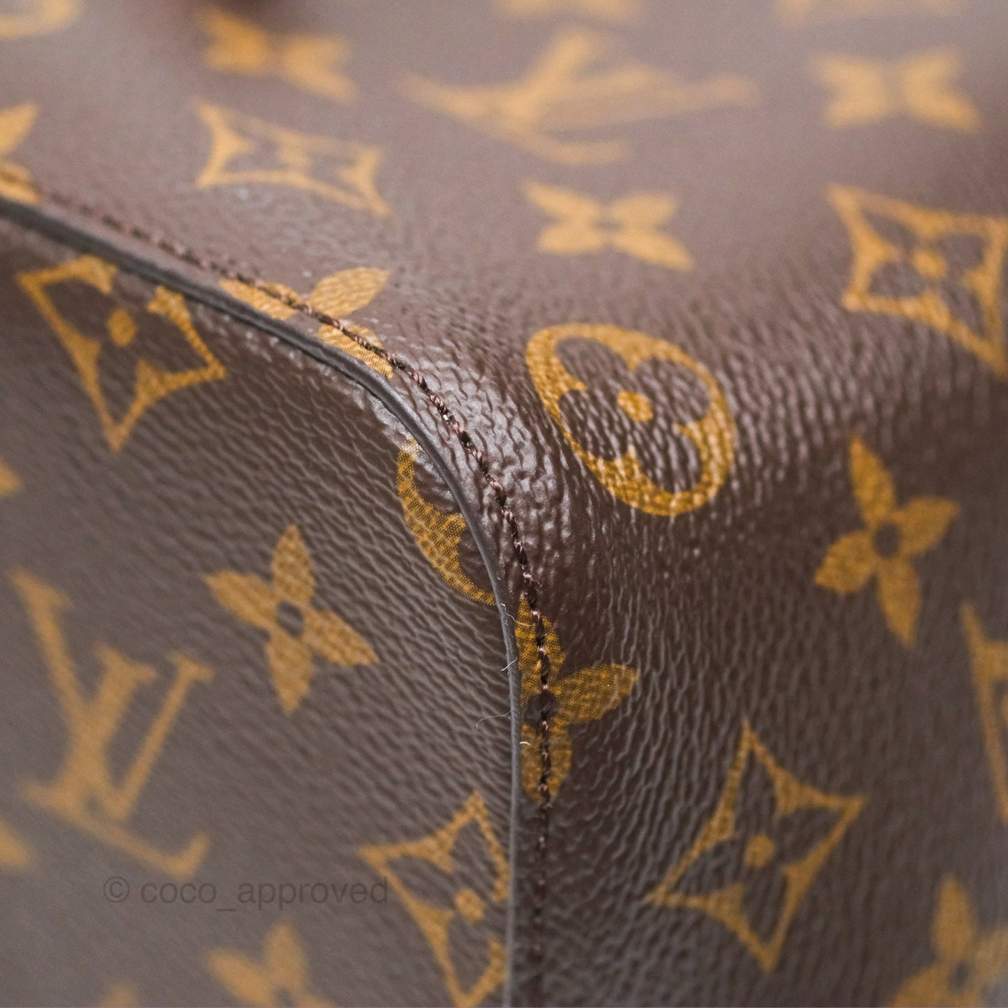 Louis Vuitton Neonoe Bucket Bag MM Monogram Canvas Rose Poudre