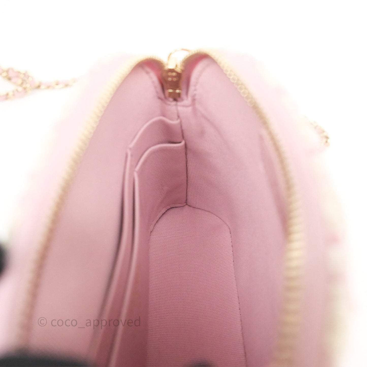 Chanel Mini Pouch On Chain White Pink Houndstooth Tweed Gold Hardware