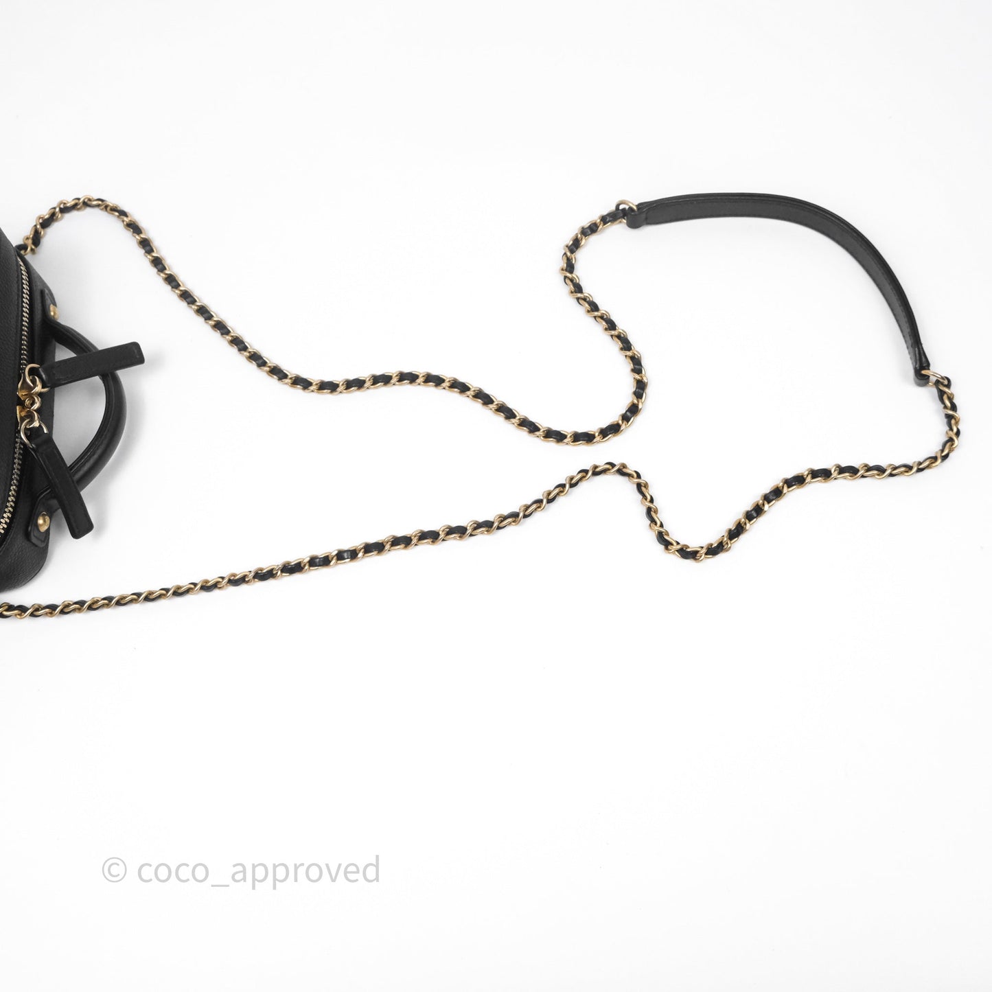 Chanel Quilted Small CC Filigree Vanity Case Black Caviar Aged Gold Hardware
