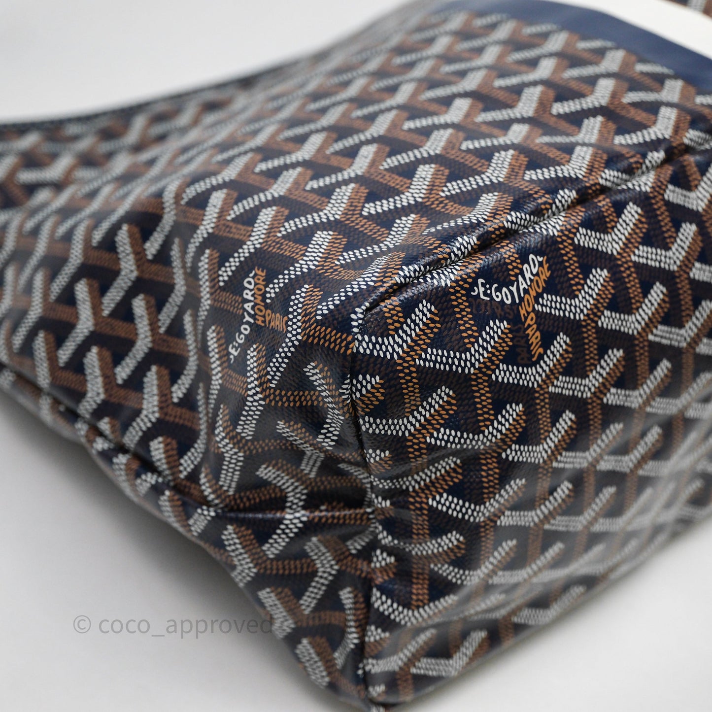 Goyard Bohème Hobo Bag Navy Goyardine Canvas