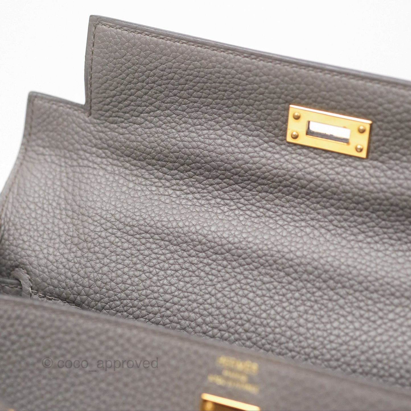 Hermès Retourne Kelly 25 Gris Etain 8F Togo Gold Hardware