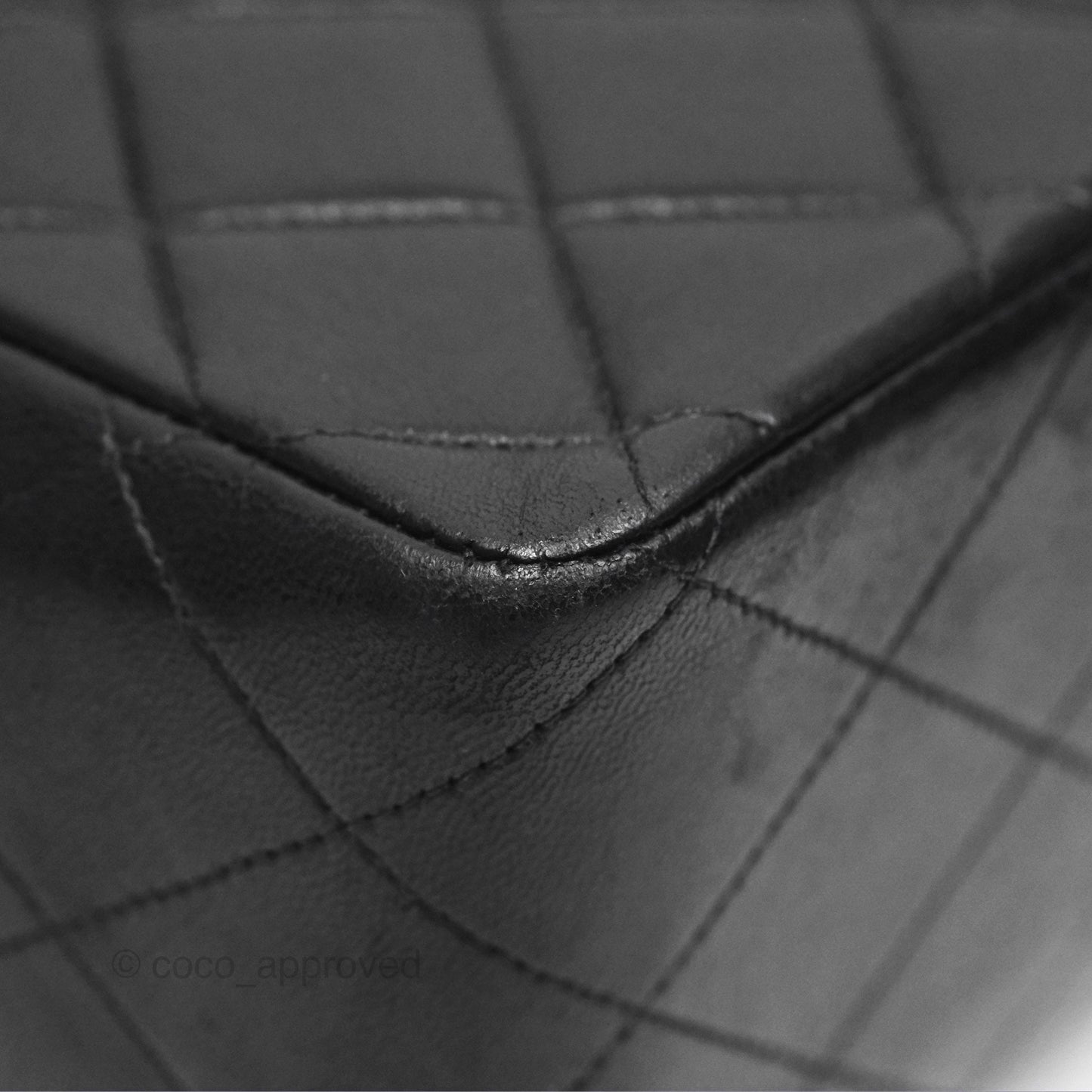 Chanel Vintage Jumbo Single Flap Black Lambskin 24K Gold Hardware