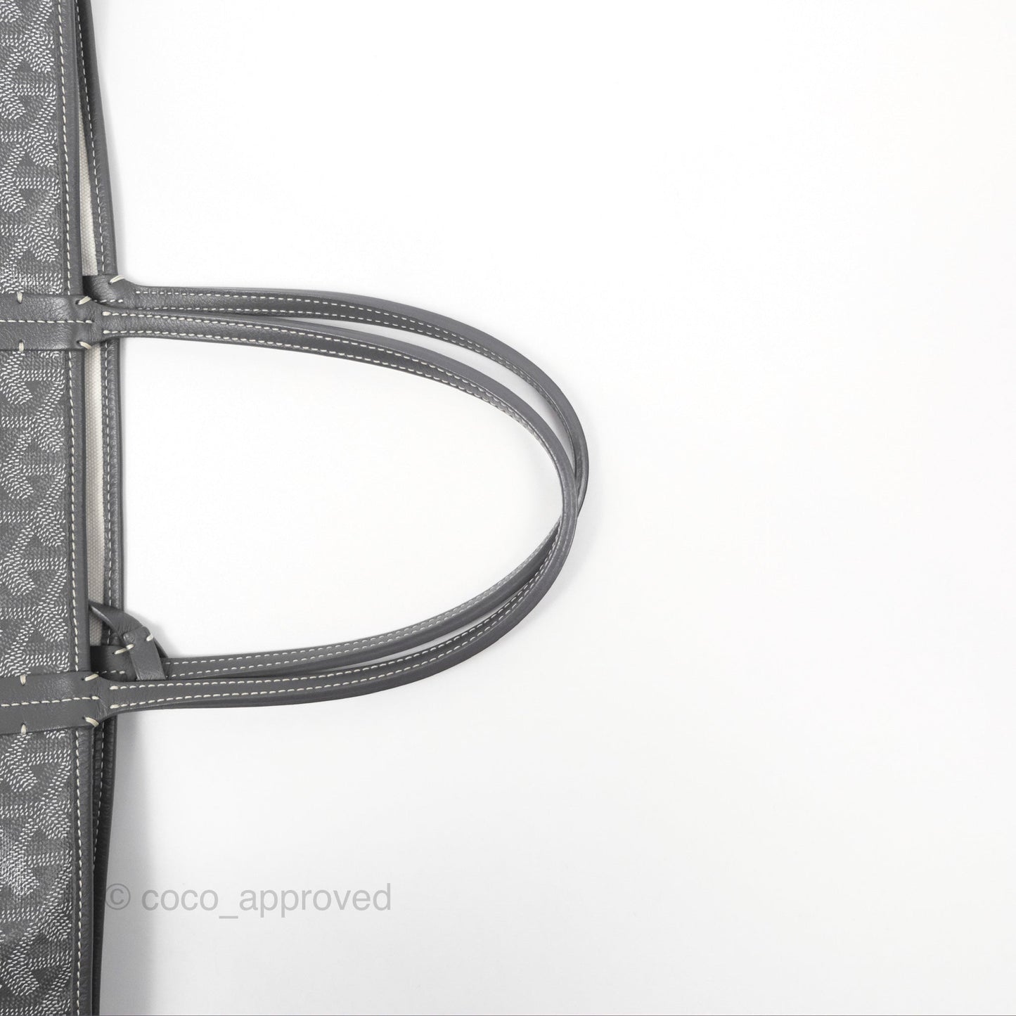 Goyard St Louis Tote PM ⁣⁣⁣⁣⁣⁣⁣⁣⁣⁣⁣⁣⁣⁣⁣⁣⁣⁣⁣⁣Grey