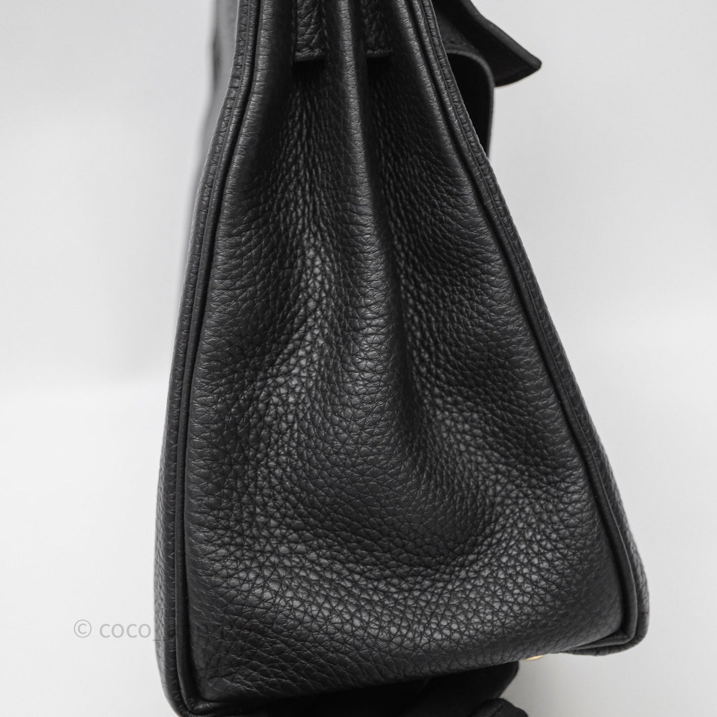 Hermès Kelly 28 Noir 89 Togo Gold Hardware