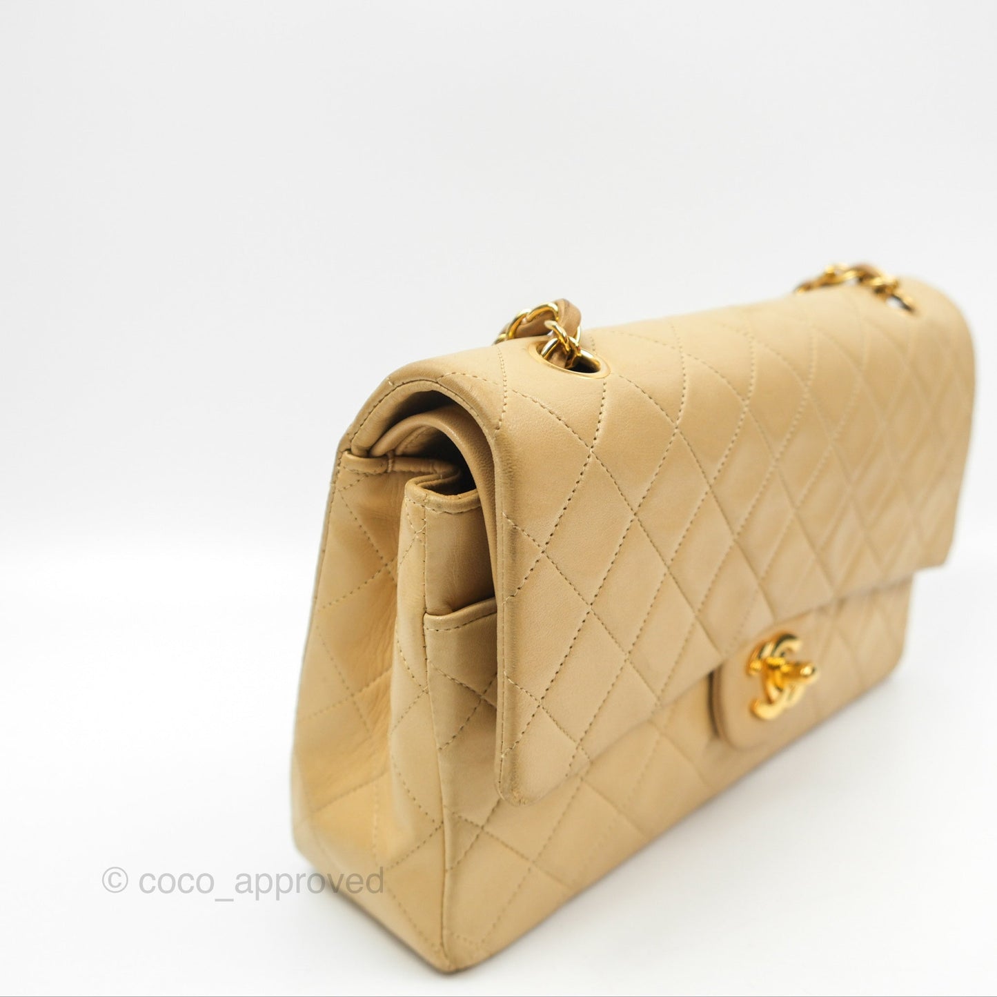 Chanel Vintage Medium Classic Flap Beige Lambskin 24K Gold Hardware