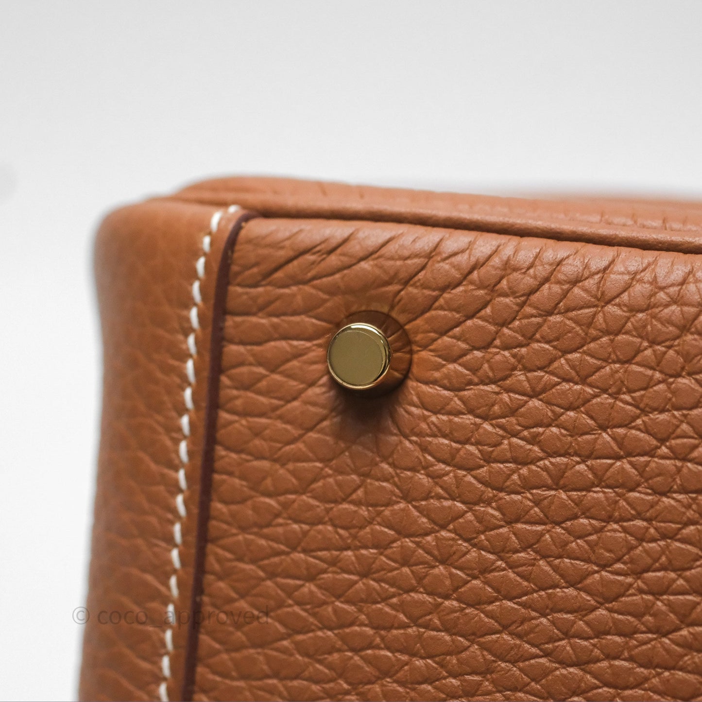 Hermès Mini Lindy 20 Gold Clemence Gold Hardware