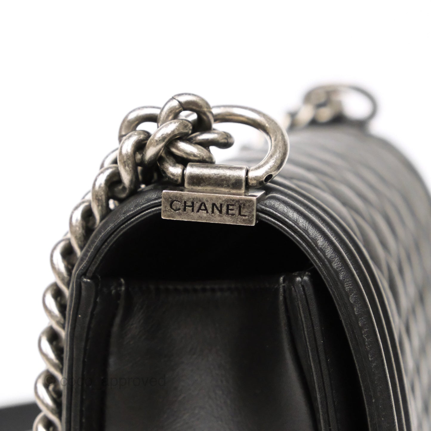 Chanel Medium Boy Quilted Black Calfskin Ruthenium Hardware