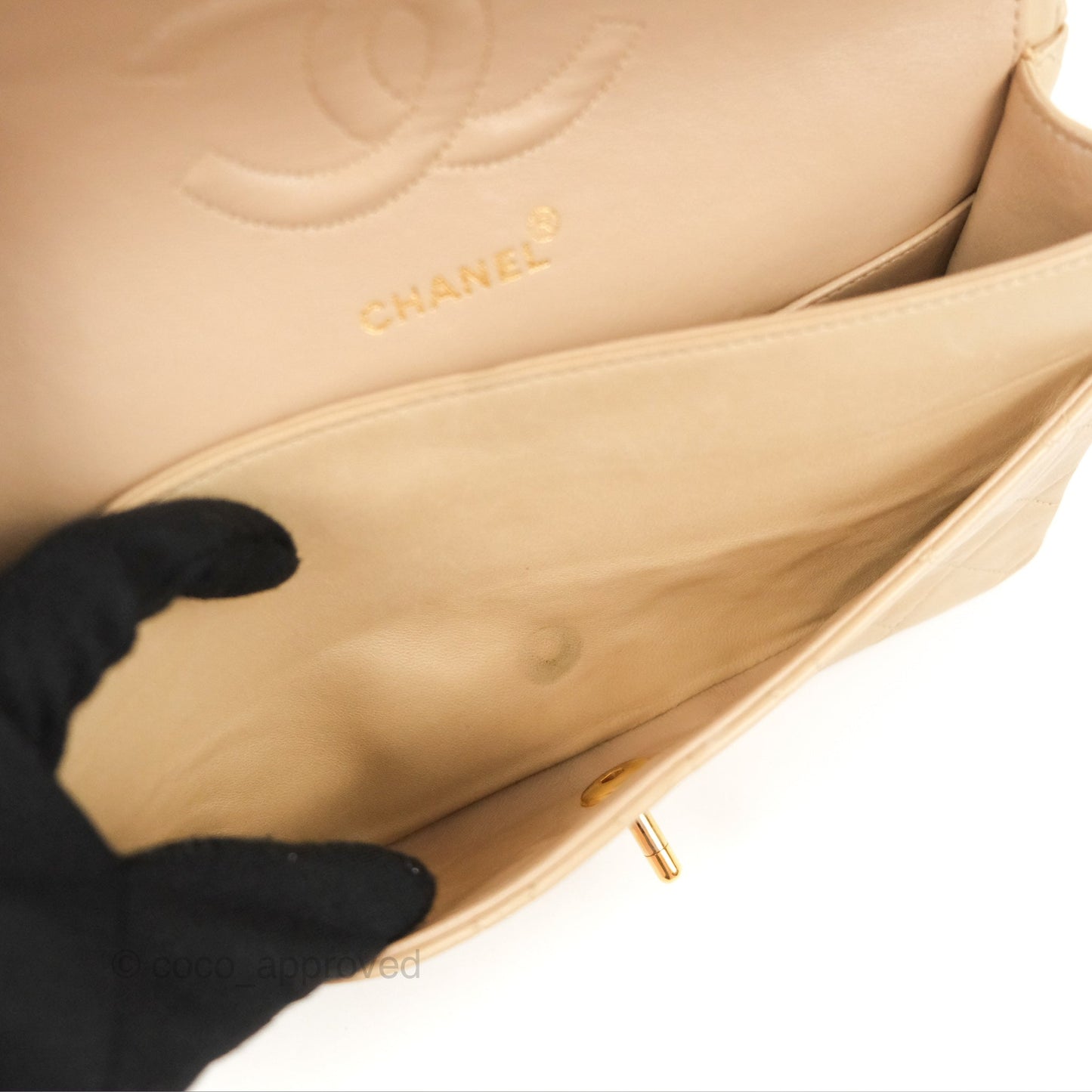 Chanel Vintage Medium Classic Flap Beige Lambskin 24K Gold Hardware