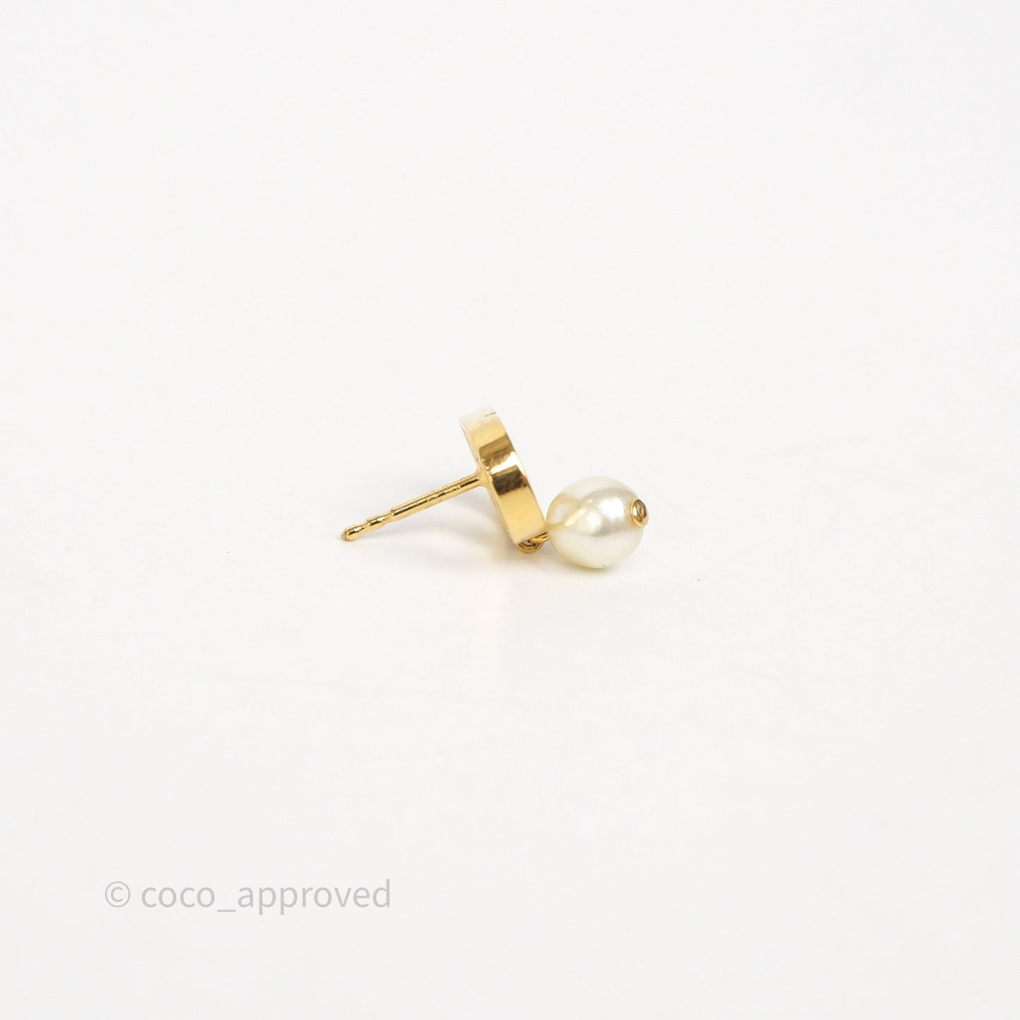Christian Dior Petit CD Pearl Earrings Gold Tone