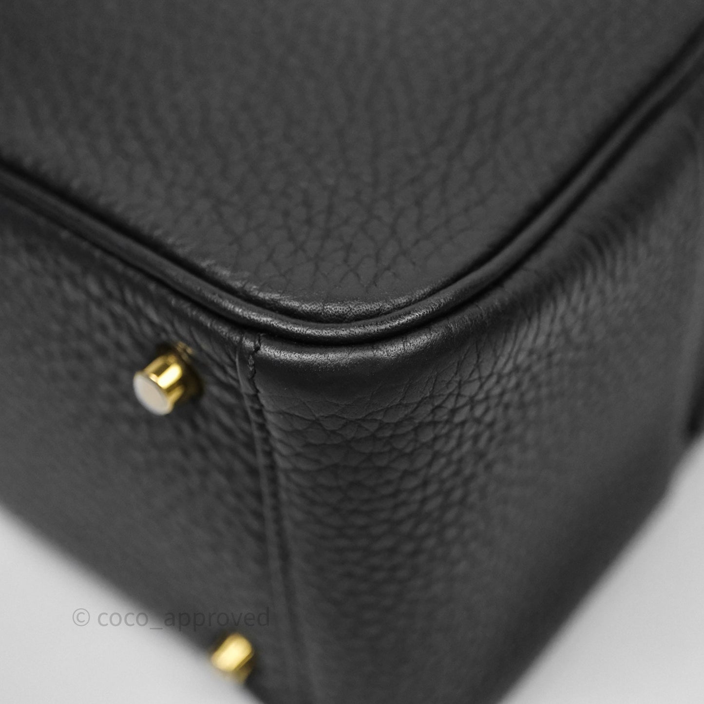 Hermès Mini Lindy 20 Noir 89 Clemence Gold Hardware