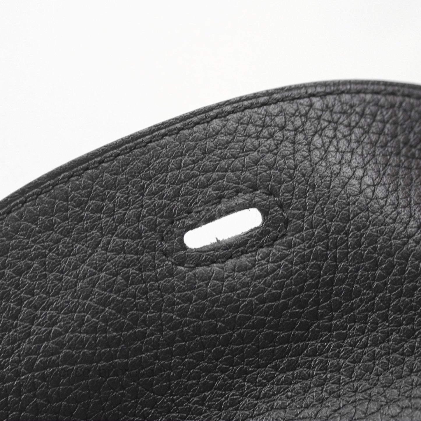 Hermès Lindy 26 Touch Black Clemence Croc Handle Gold Hardware