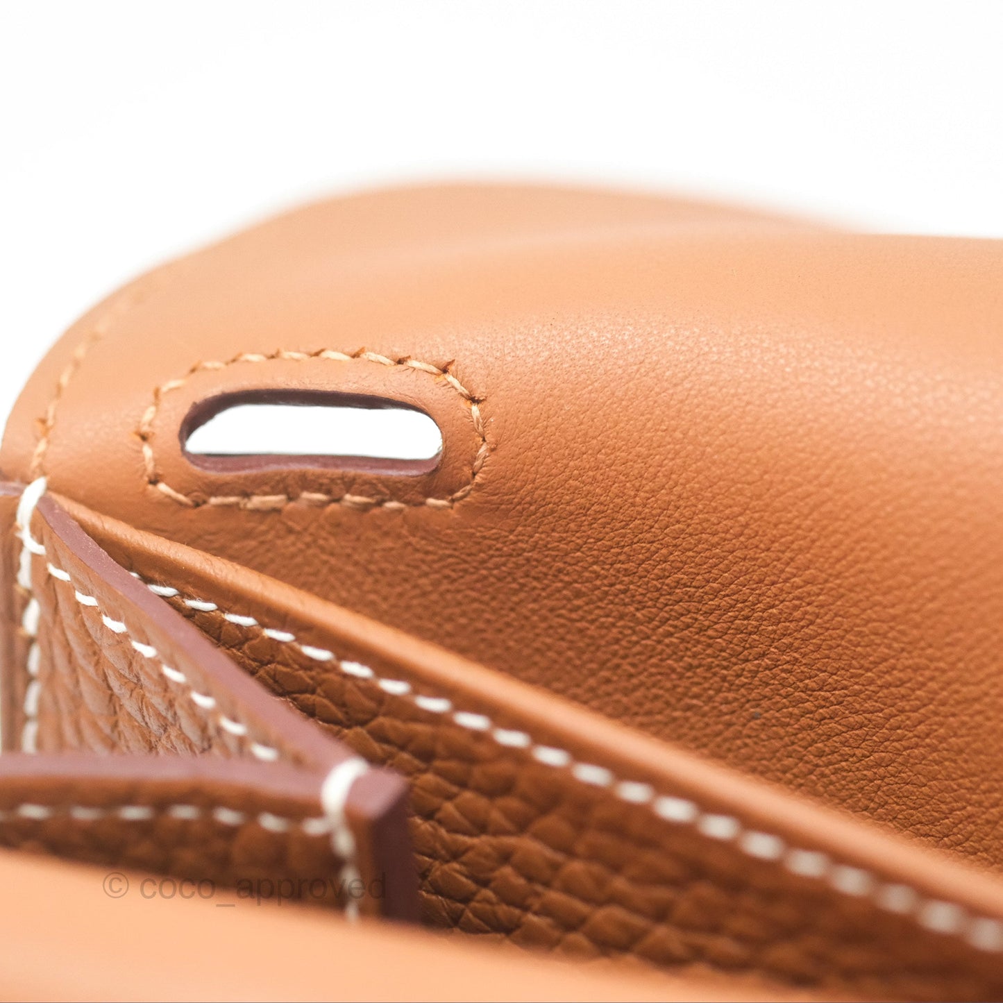 Hermès Halzan 25 Gold Clemence Gold Hardware