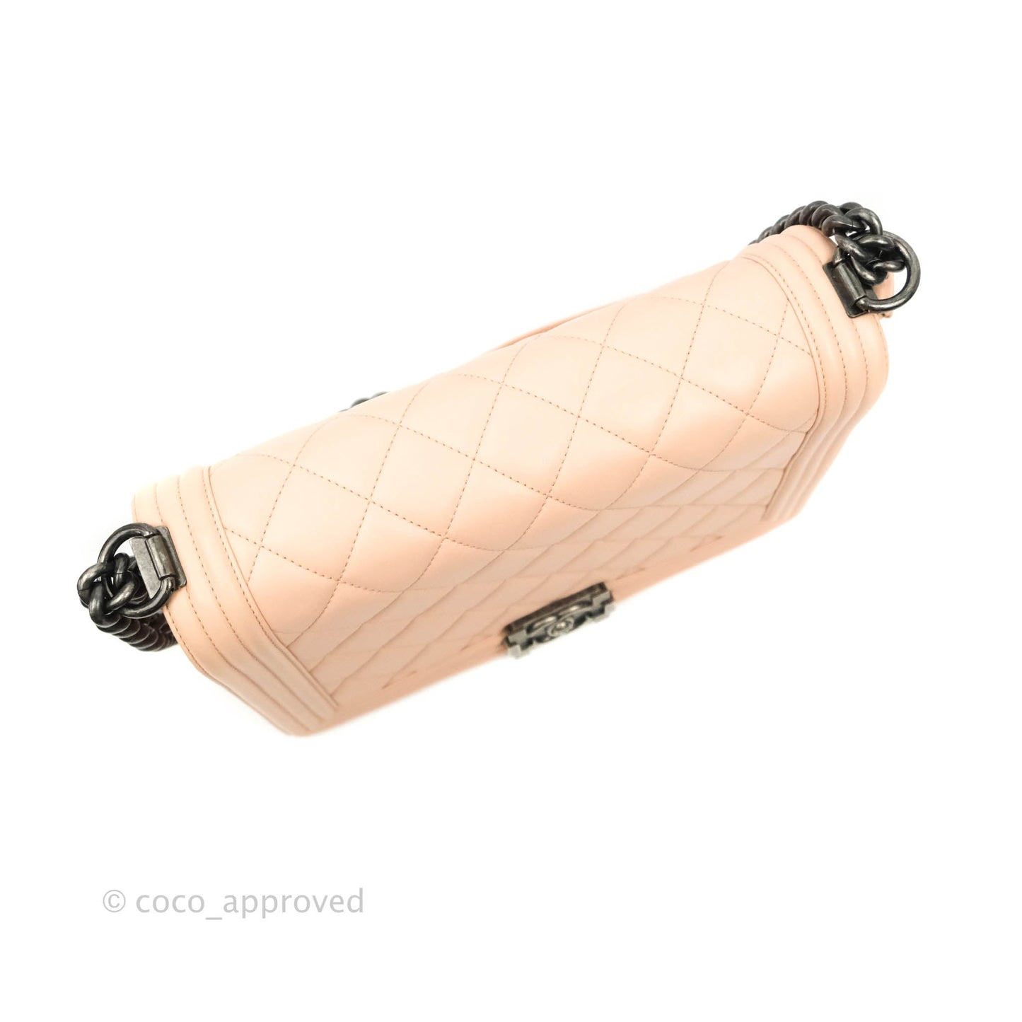 Chanel Boy New Medium Quilted Pink Calfskin Ruthenium Hardware