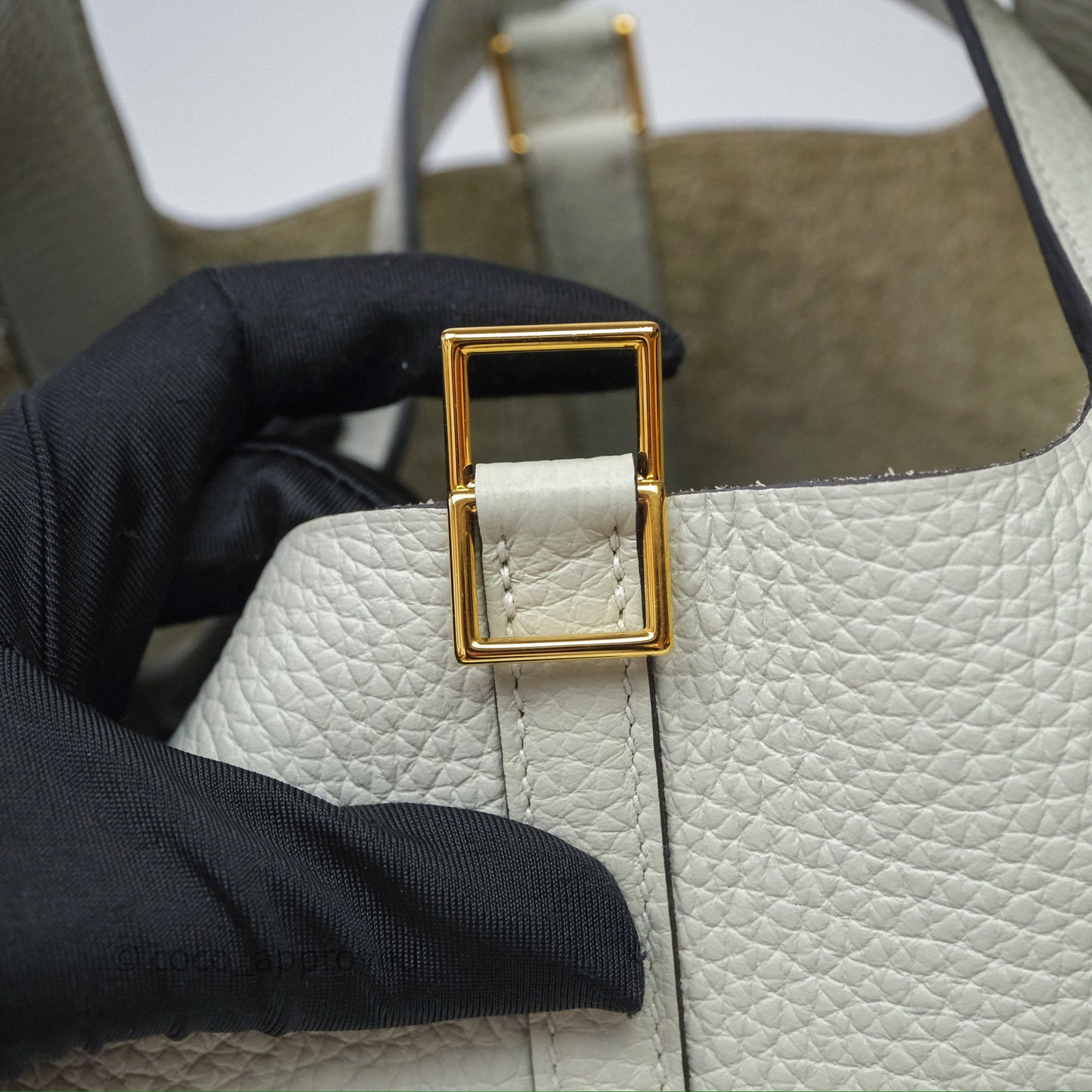 Hermès Picotin Lock 18 Gris Névé 0V Clemence Gold Hardware