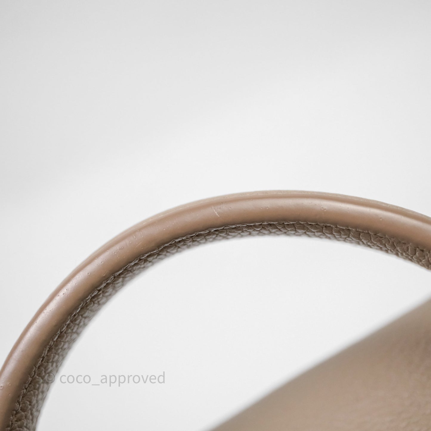 Louis Vuitton Monogram Empreinte Tourterelle Vanity PM Beige Gold Hardware
