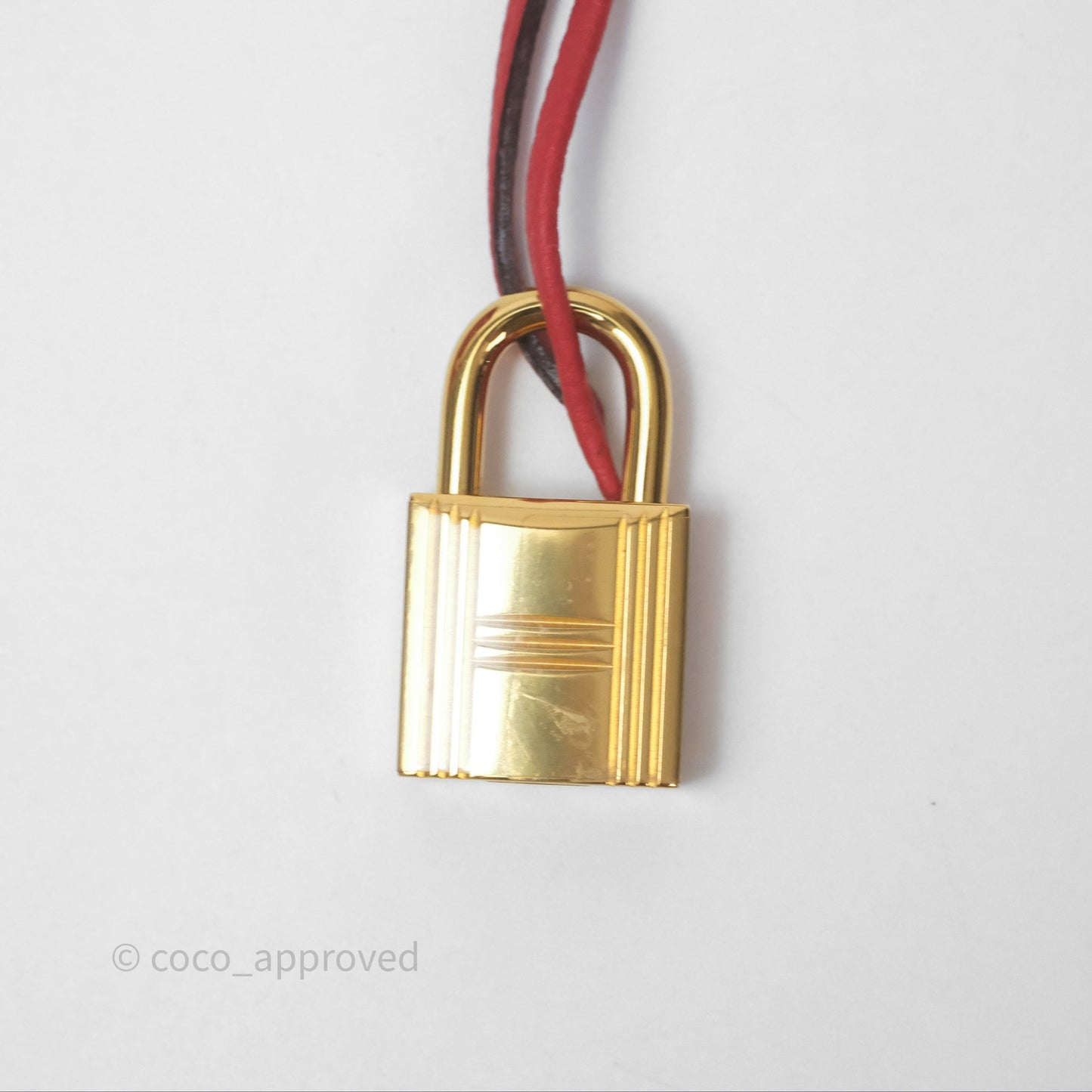 Hermès Kelly 28 Retourne Geranium D5 Togo Gold Hardware