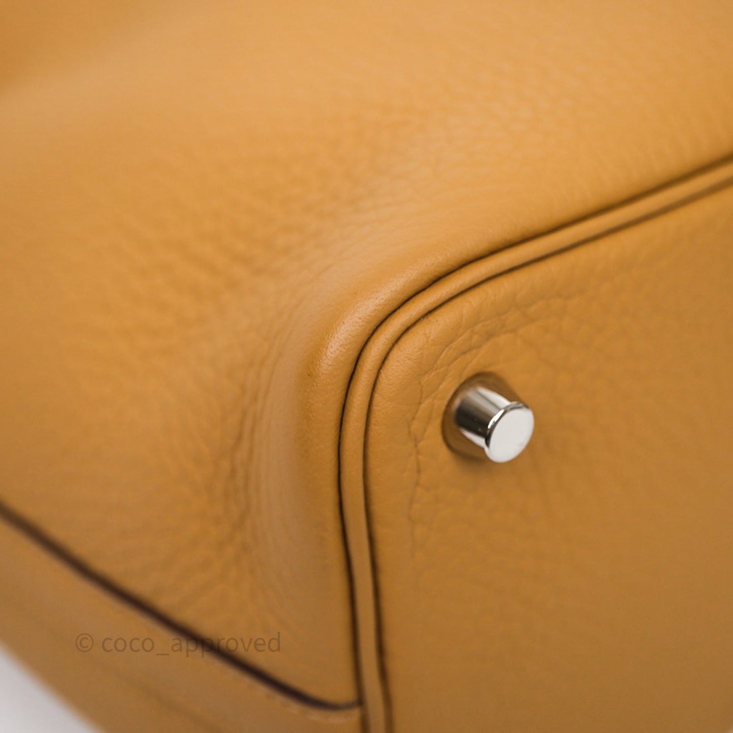 Hermès Picotin Lock 18 Biscuit 4B Clemence Palladium Hardware