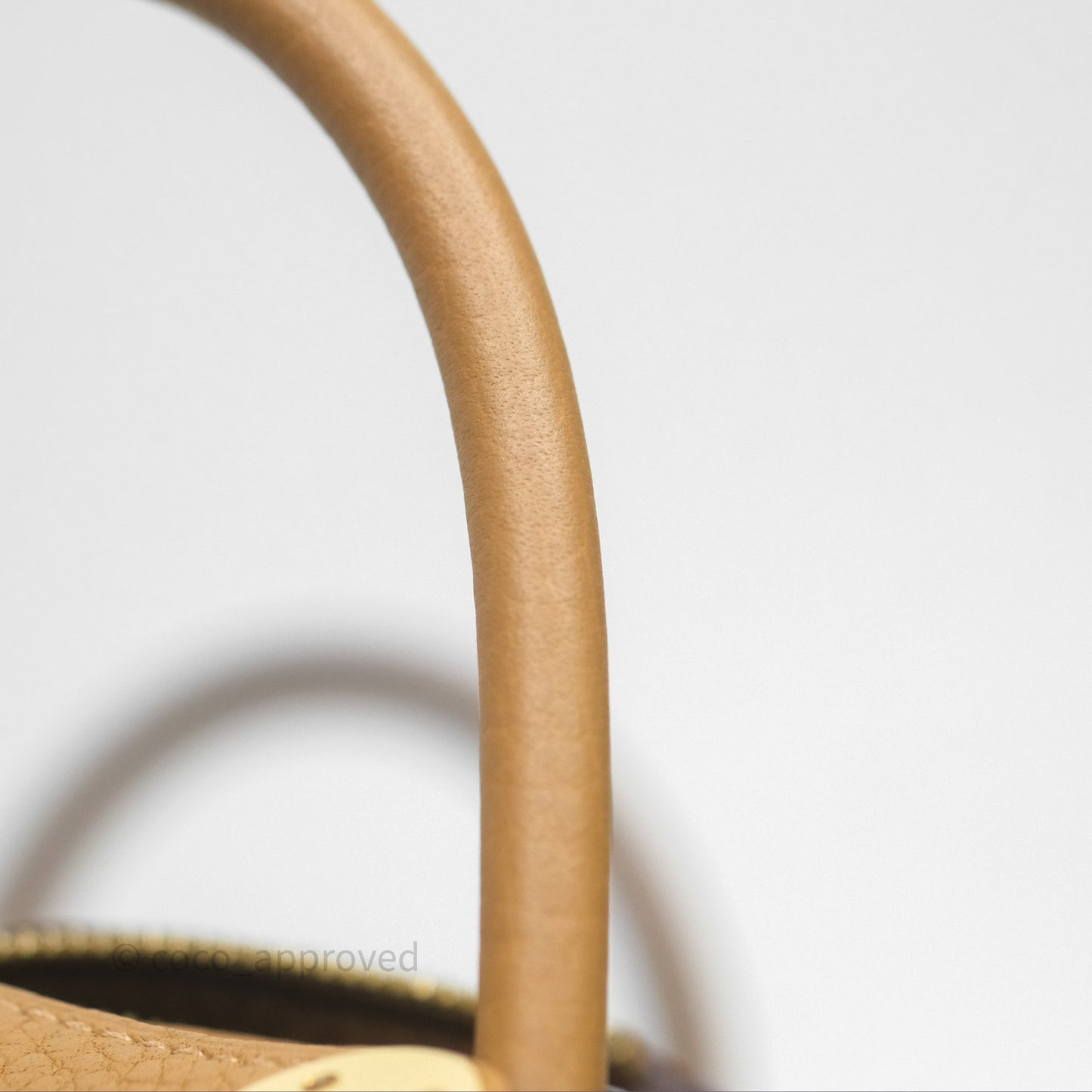 Hermès Mini Lindy 20 Biscuit 4B Clemence Gold Hardware With Rodeo