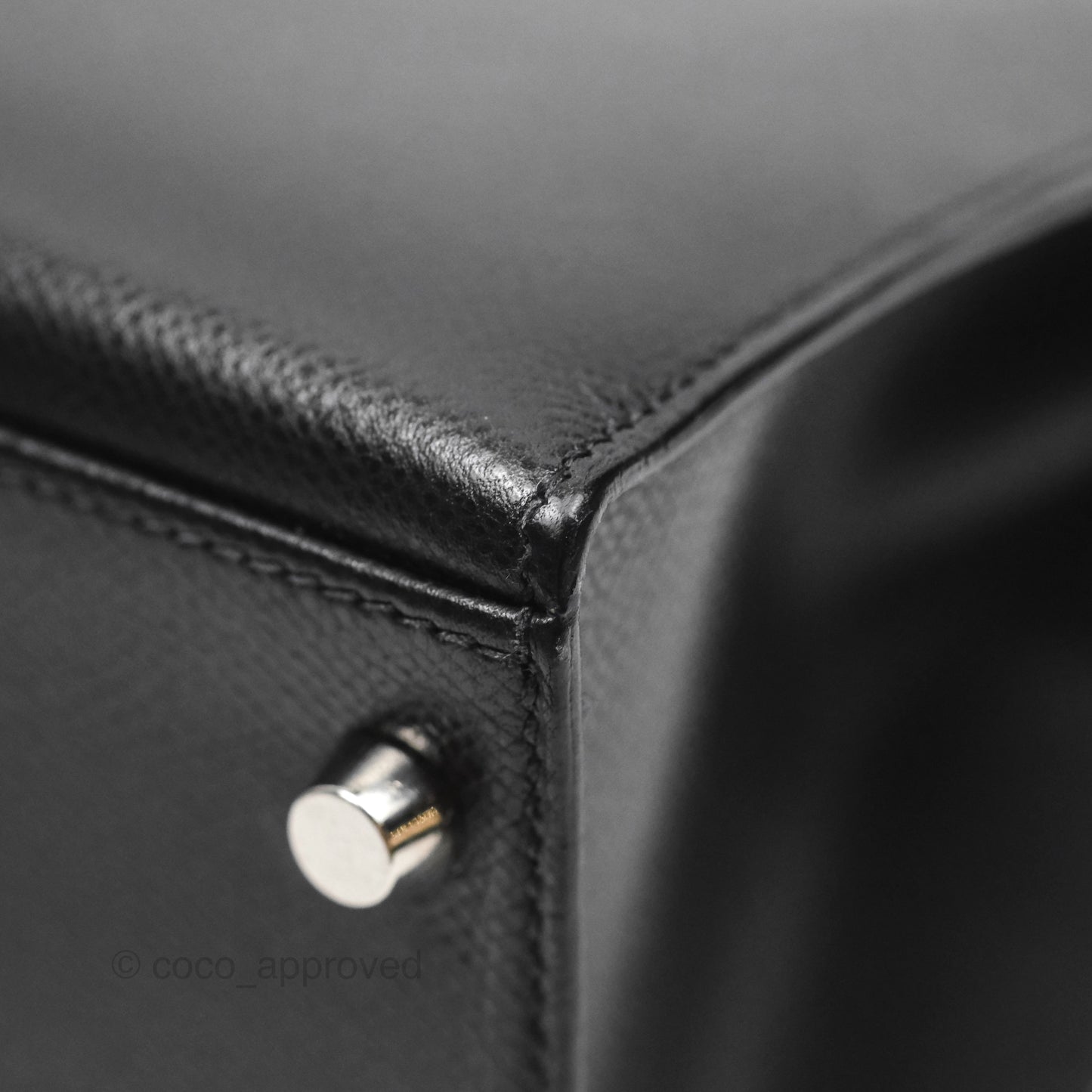 Hermès Vintage Kelly 28 Sellier Noir 89 Courchevel Palladium Hardware