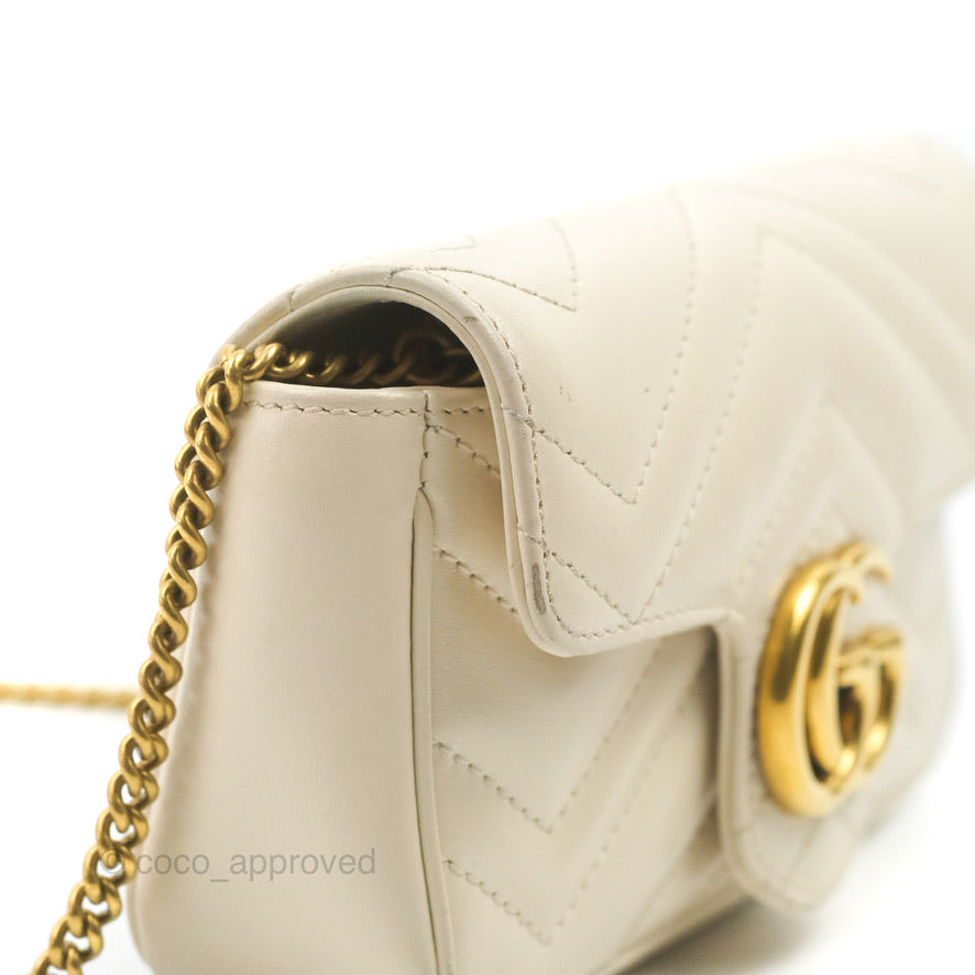 Gucci GG Marmont Matelassé Leather Super Mini Bag Ivory