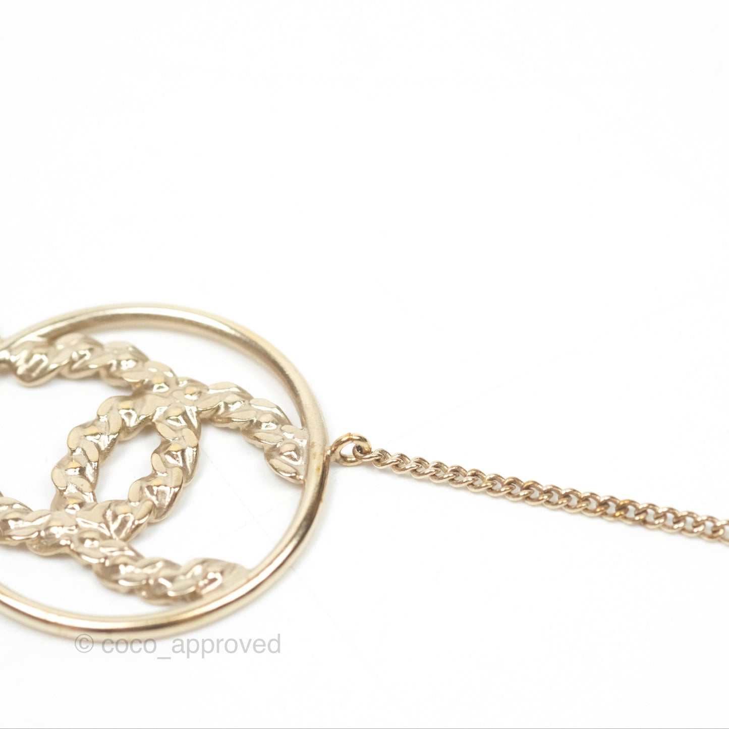 Chanel Round CC Necklace Gold Tone 19P