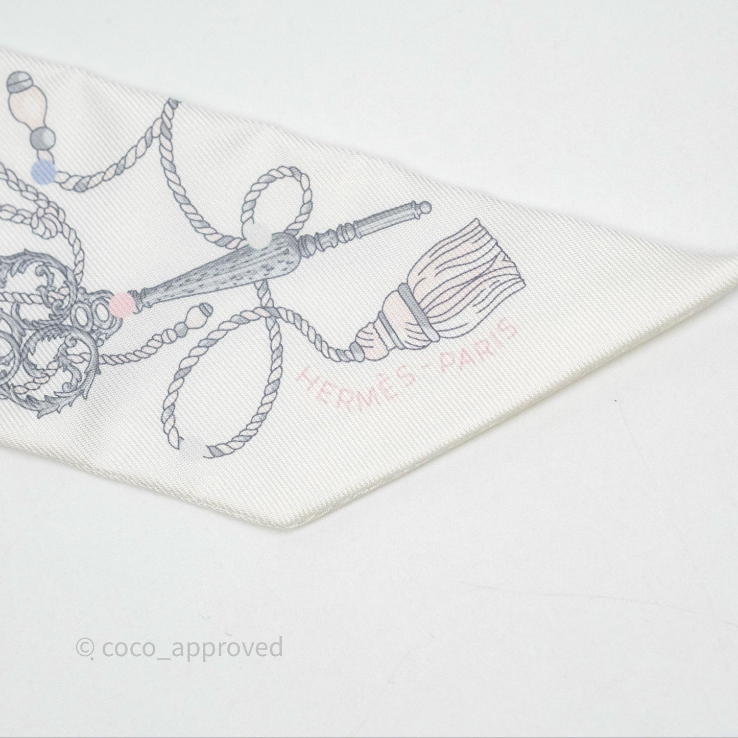 Hermes Silk Les Cles A Pois Twilly