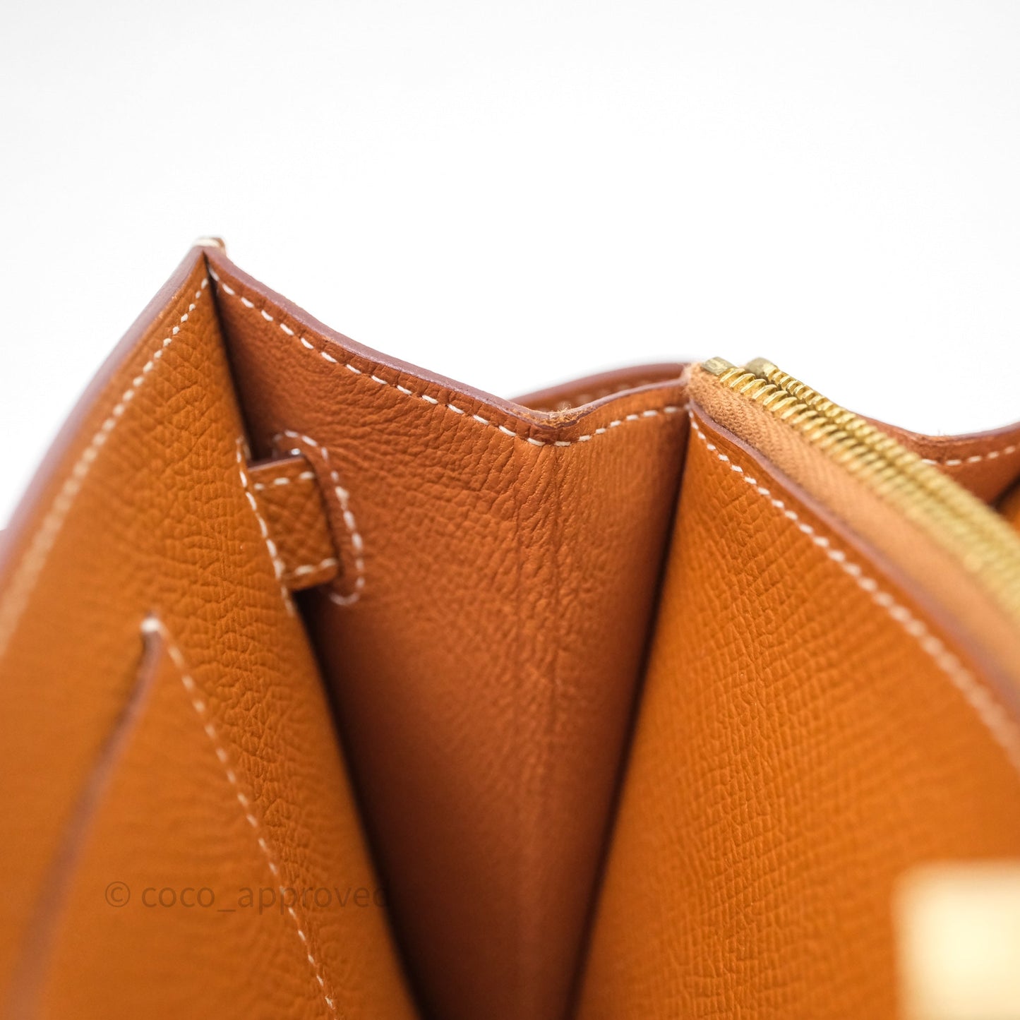 Hermès Kelly To Go Wallet Gold 37 Epsom Gold Hardware
