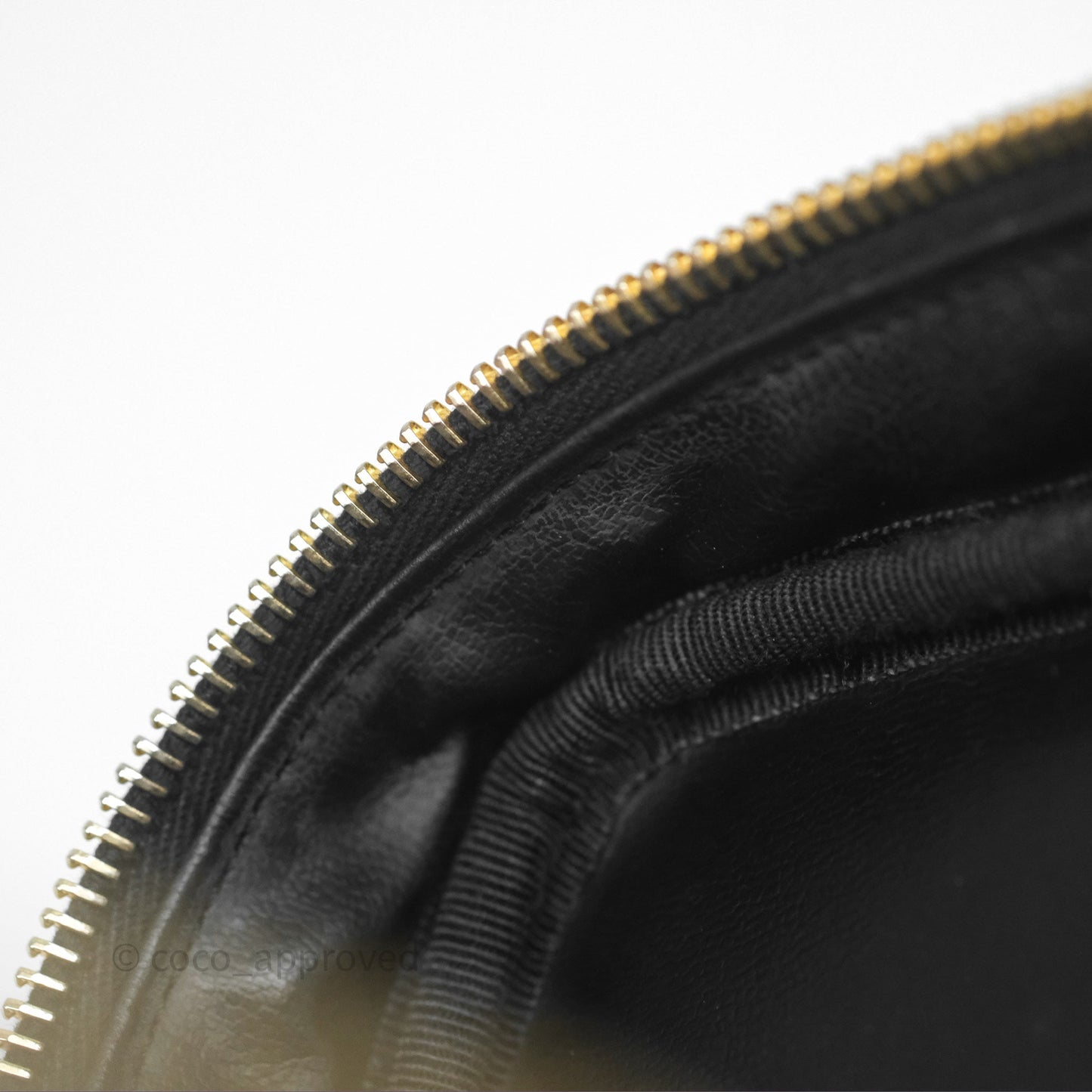 Chanel Vintage Vanity Case Black Caviar Gold Hardware