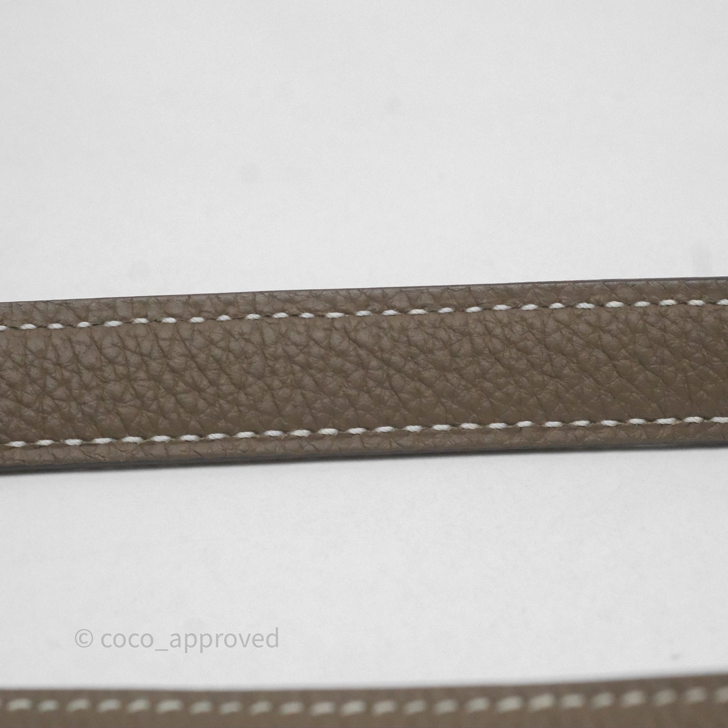 Hermès Retourne Kelly 25 Etoupe 18 Togo Gold Hardware