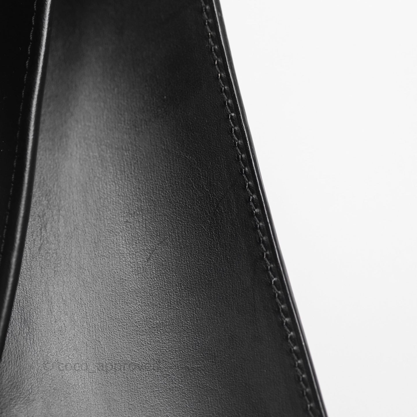 Delvaux Brillant L'Humour MM Black Calfskin