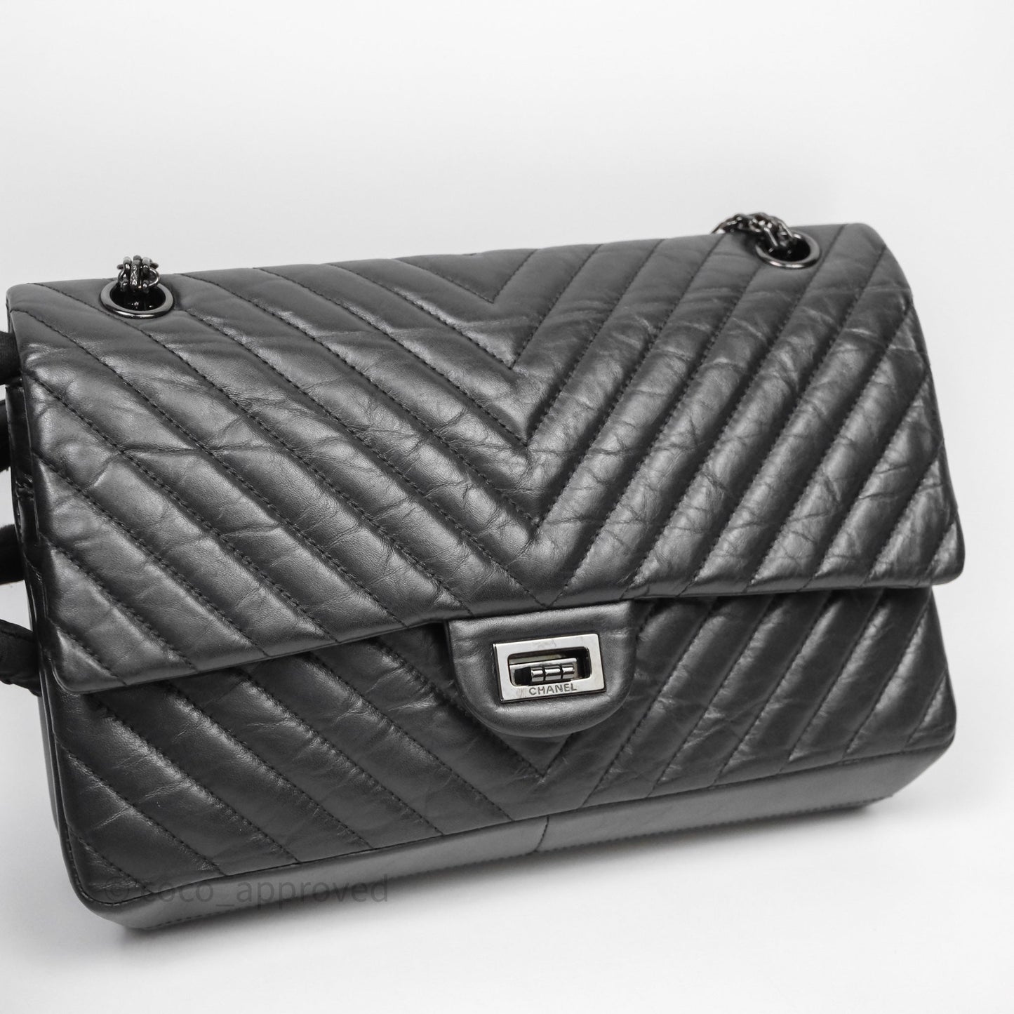 Chanel Reissue Medium 226 Chevron Aged Calfskin So Black