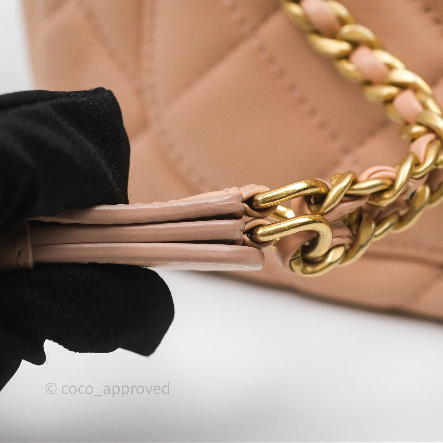Chanel Messenger Bag Beige Pink Calfskin Aged Gold Hardware