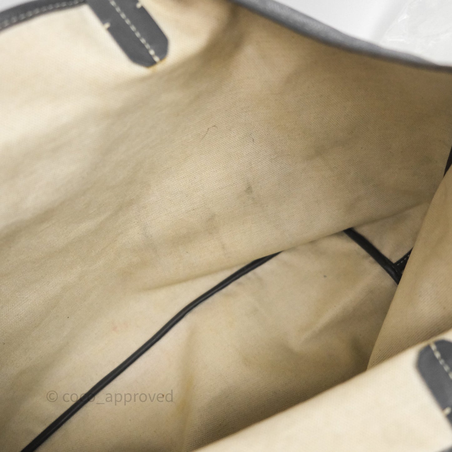 Goyard St Louis Tote PM ⁣⁣⁣⁣⁣⁣⁣⁣⁣⁣⁣⁣⁣⁣⁣⁣⁣⁣⁣⁣Grey