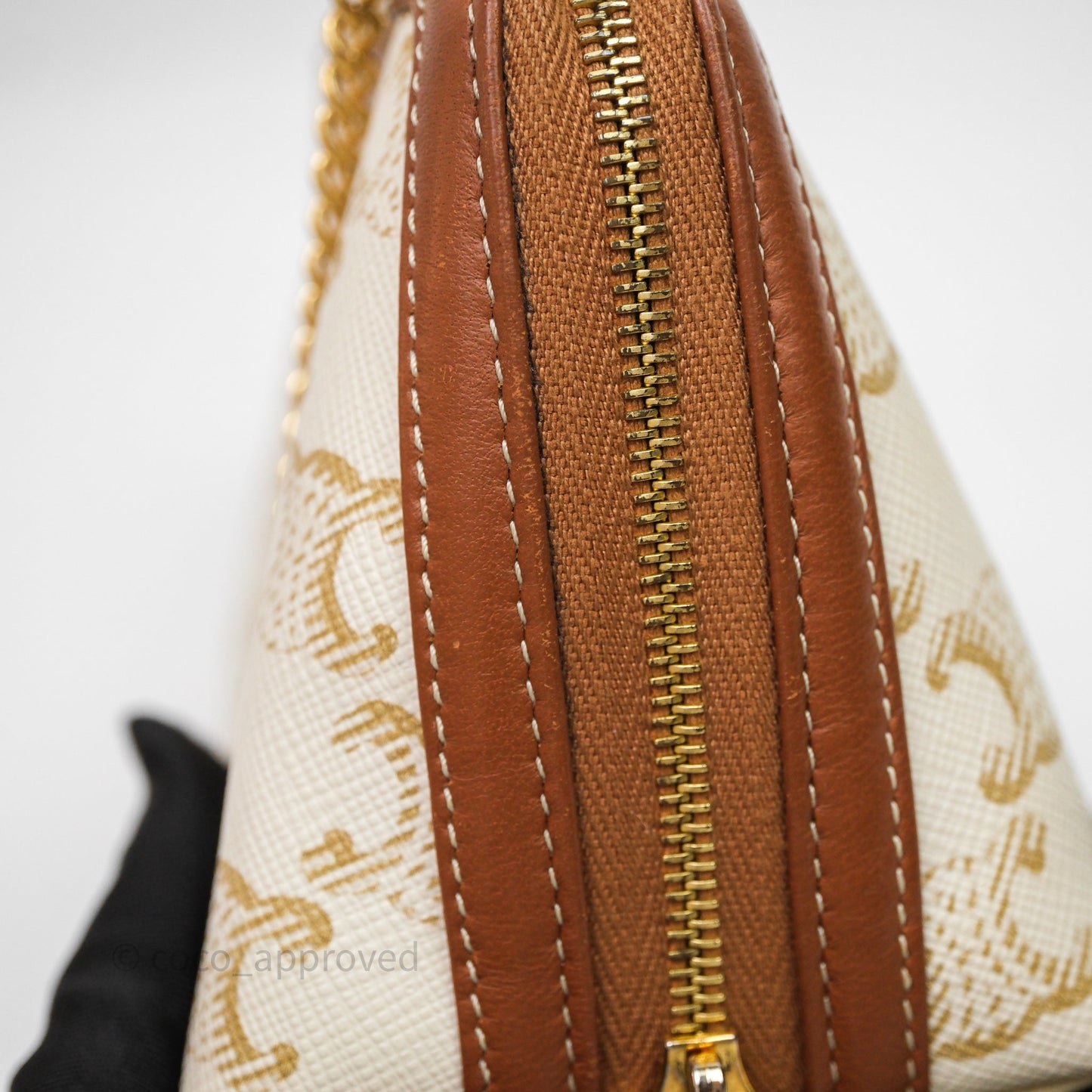 Celine Clutch With Chain Triomphe Canvas White/Tan